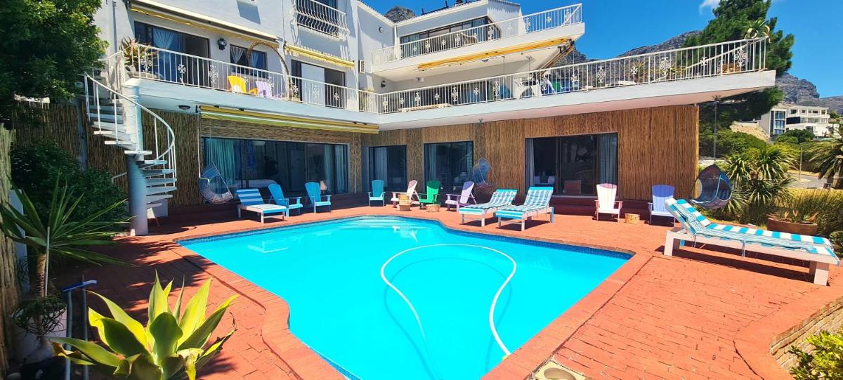 African Vibes Camps Bay view 4