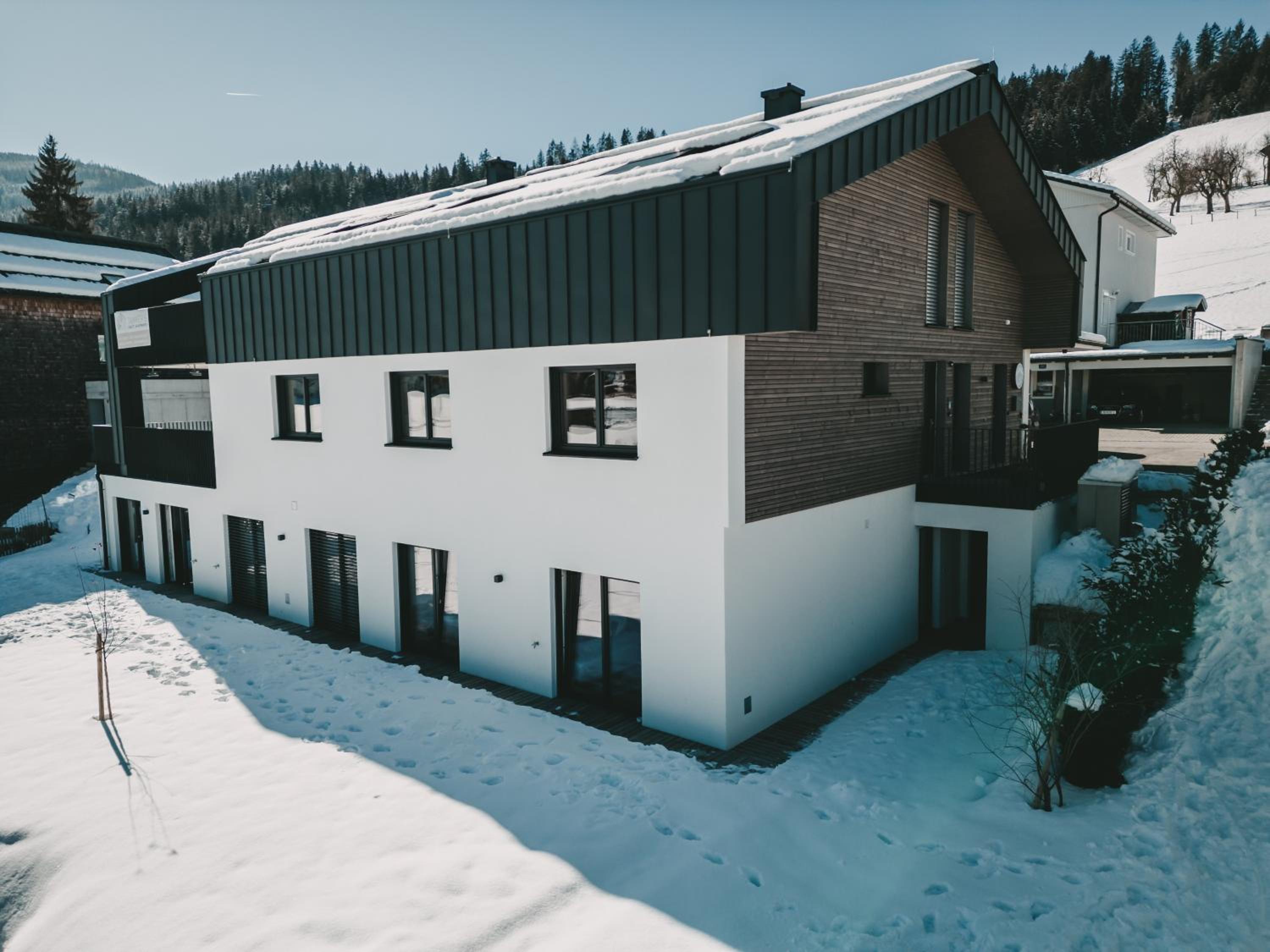 Tanners Chalet Apartments