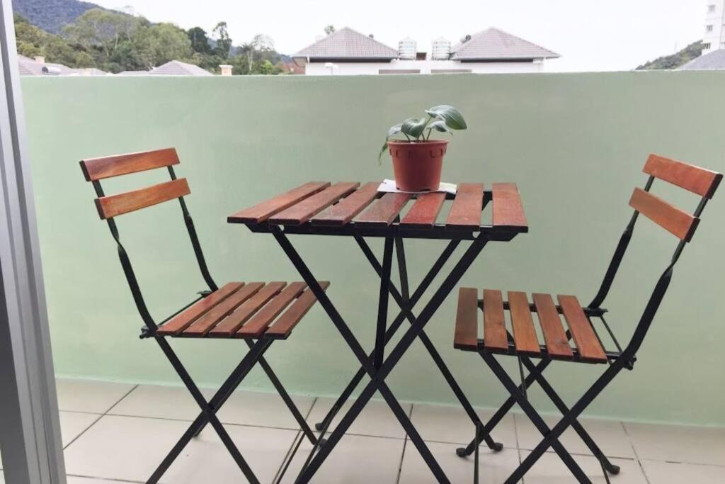 Cameron Hill Homestay