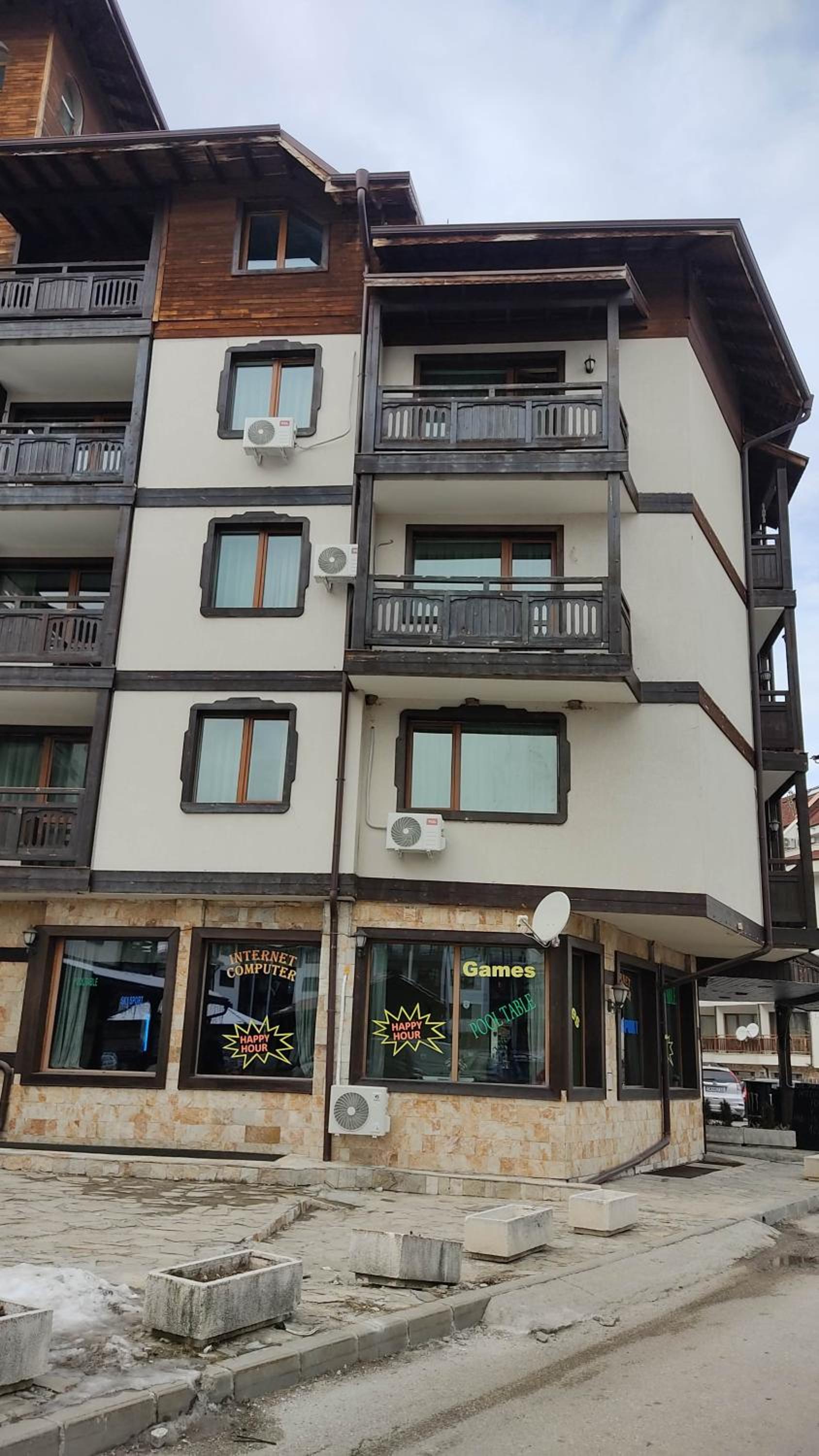 Bansko Vacations - Annett apartments at Emerald hotel - Property Image 8