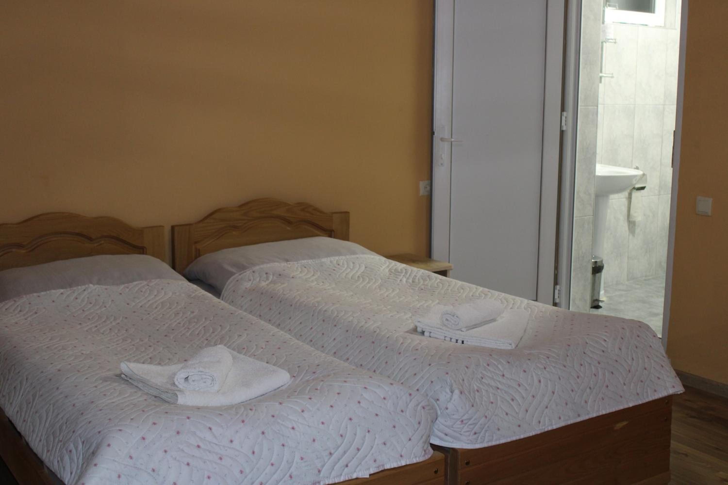 guest house kesa view 2