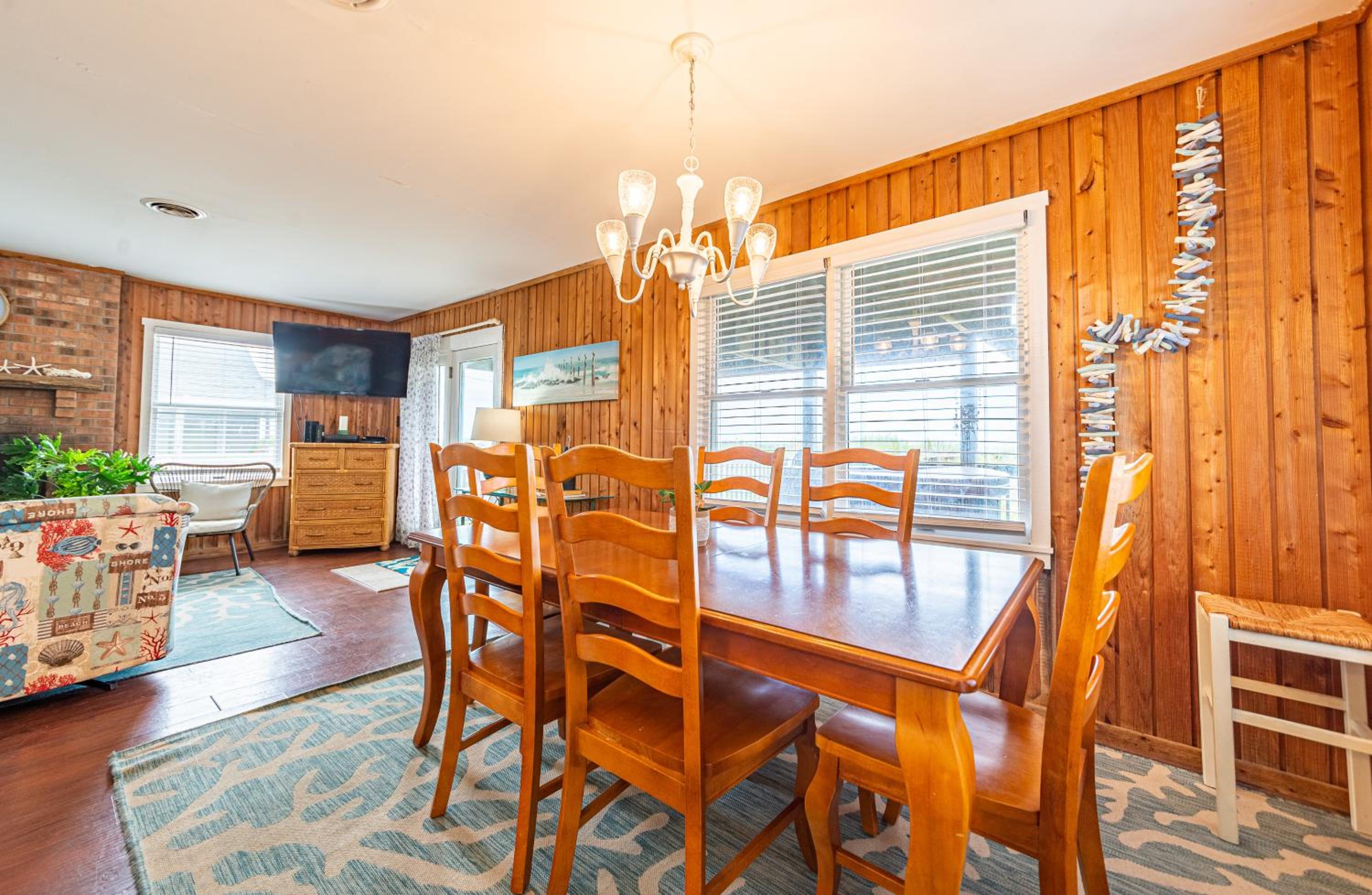 Serendipity - KDH MP 6.5, Oceanfront, Amazing Ocean View, Hot Tub, Pets OK, YR Flex Stays