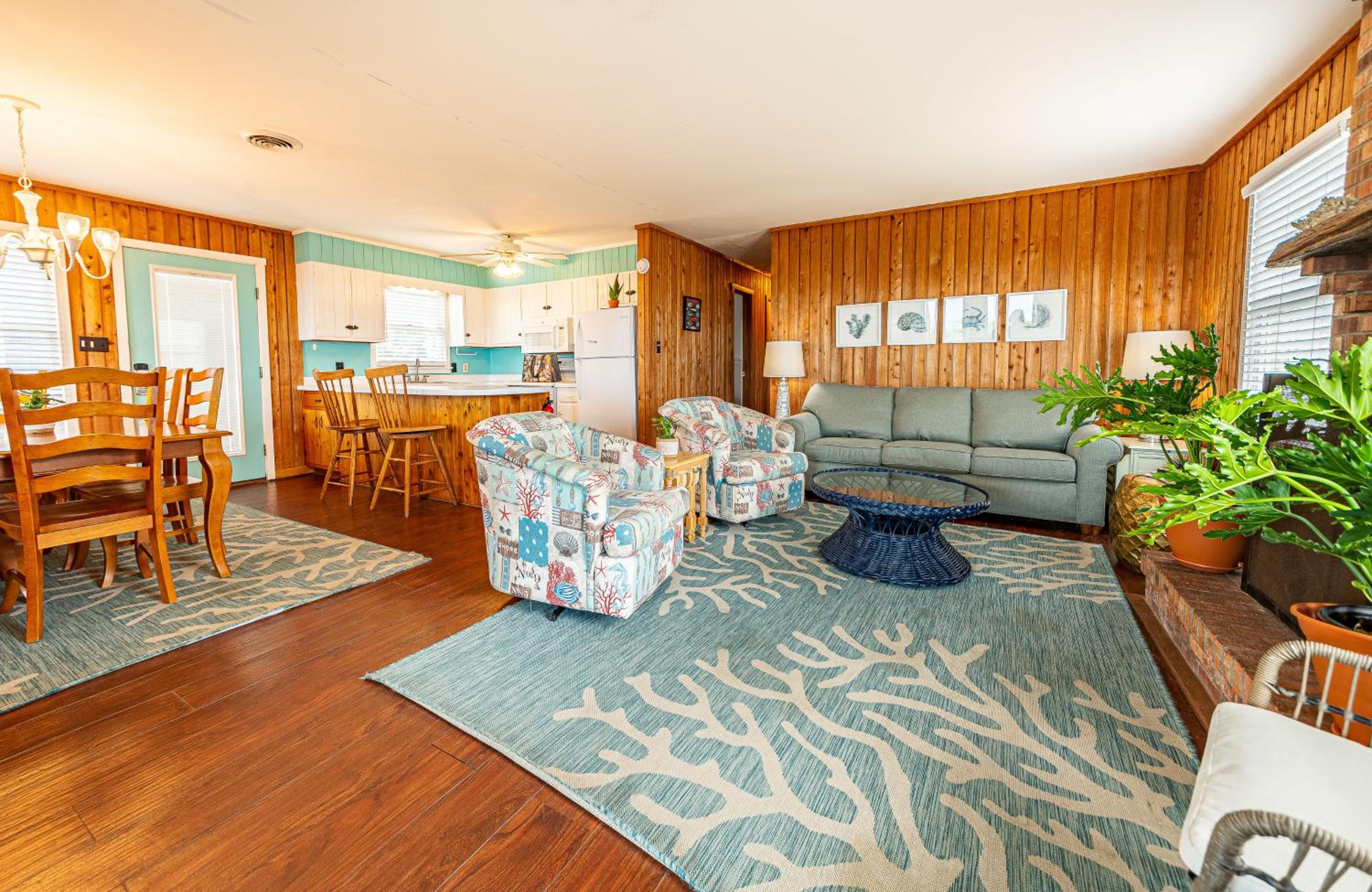 Serendipity - KDH MP 6.5, Oceanfront, Amazing Ocean View, Hot Tub, Pets OK, YR Flex Stays