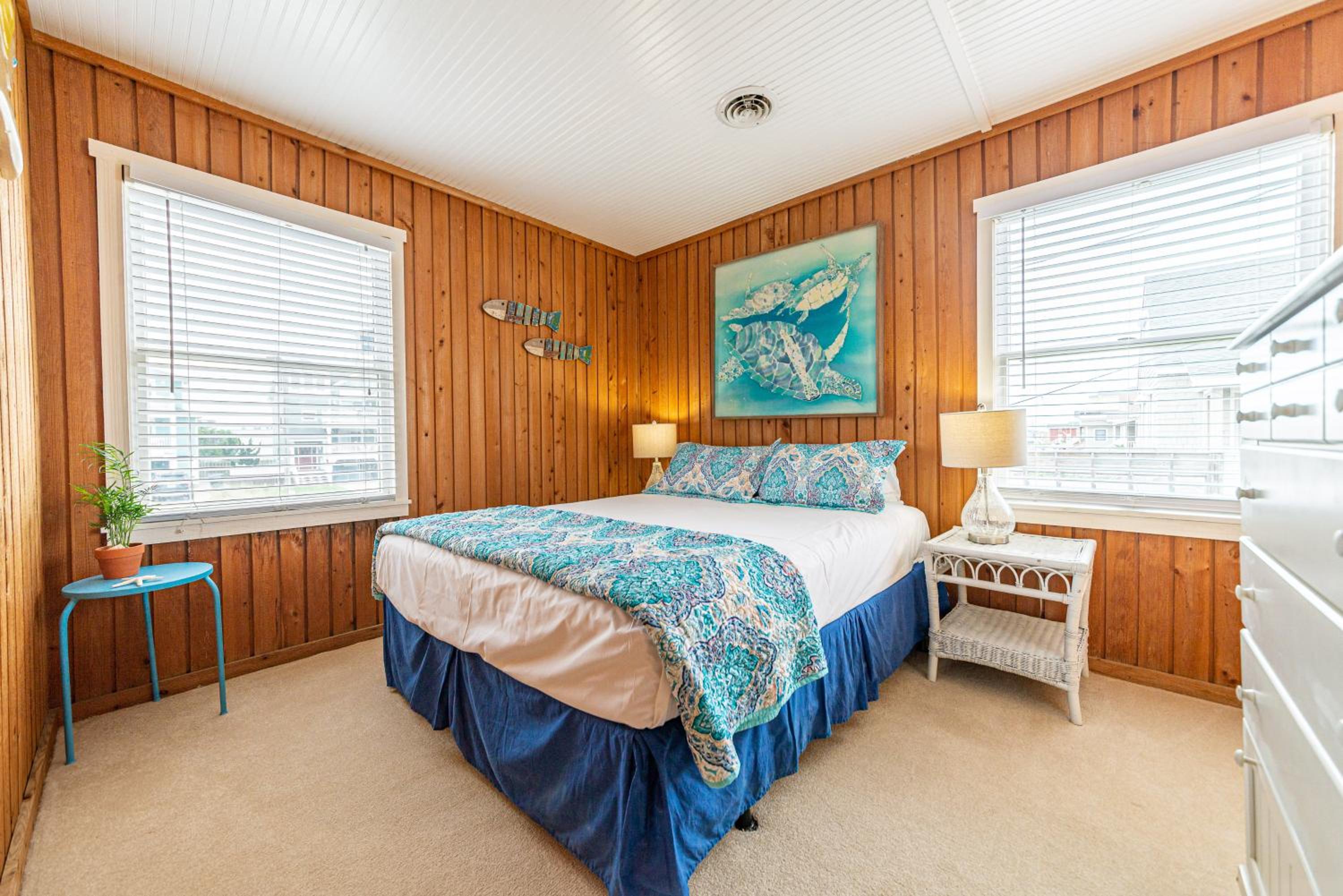 Serendipity - KDH MP 6.5, Oceanfront, Amazing Ocean View, Hot Tub, Pets OK, YR Flex Stays