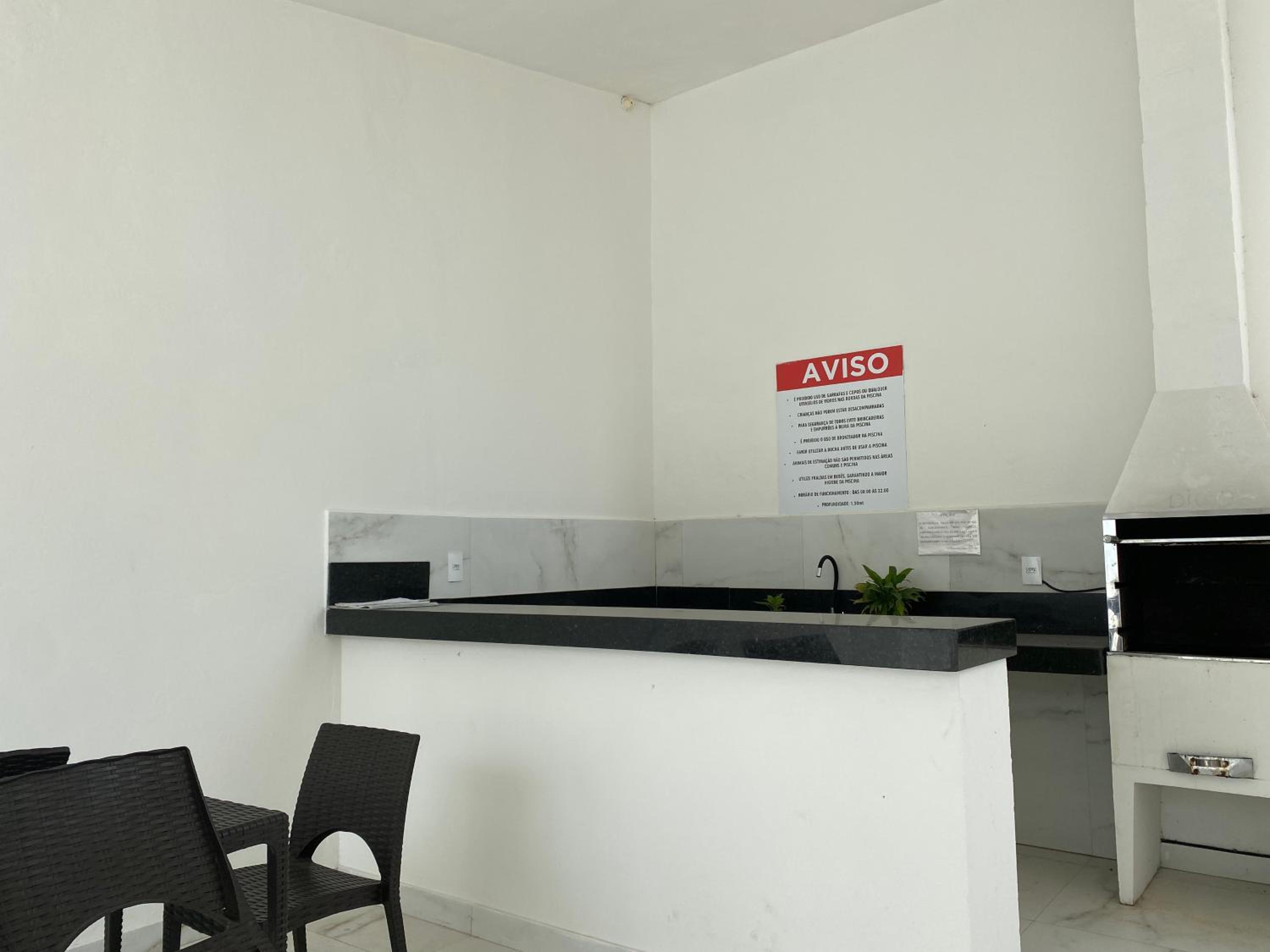 Apartamento em condomínio de luxo próximo à praia