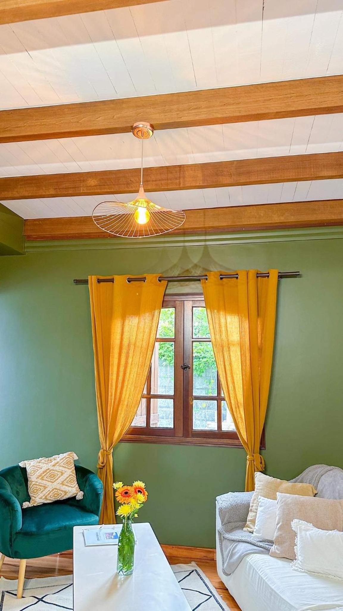Magnifique villa créole VILLA TI BOUT BOIS avec cheminée au tevelave view 5
