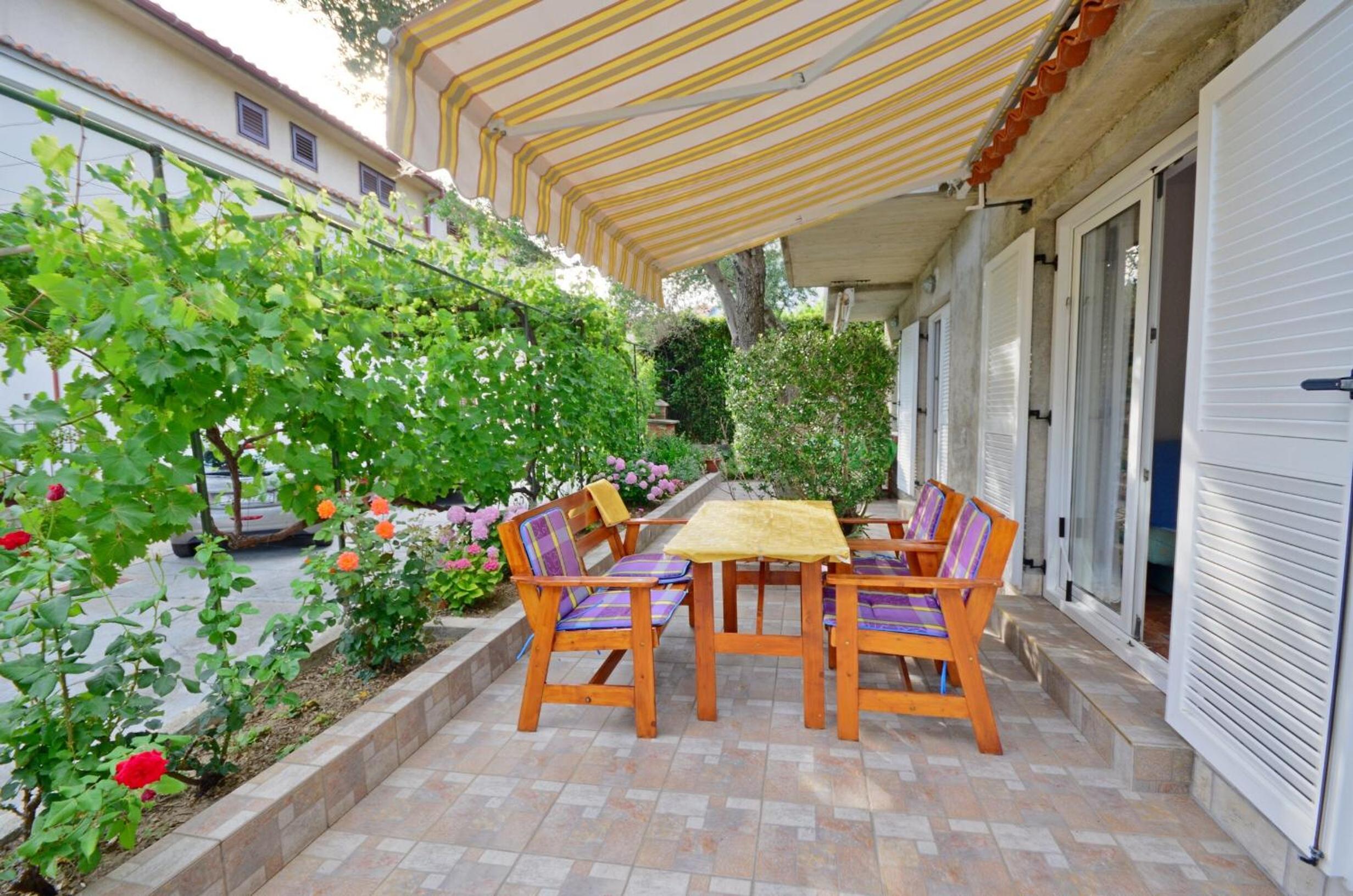 Apartments Blazenka view 2