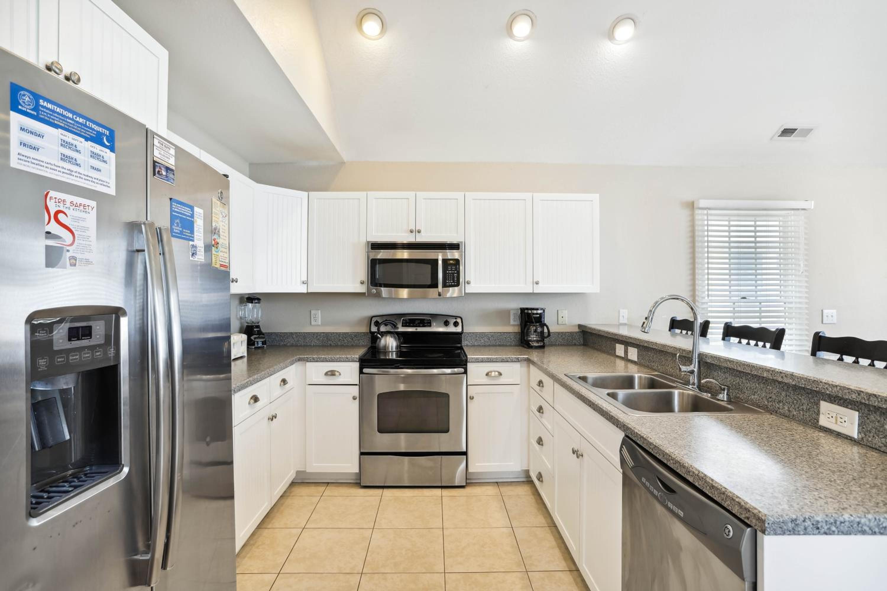 Hidden Treasure - Nags Head MP 16, Oceanfront, Private Beach Access, Pool, Hot Tub, Pool Table, Pets OK