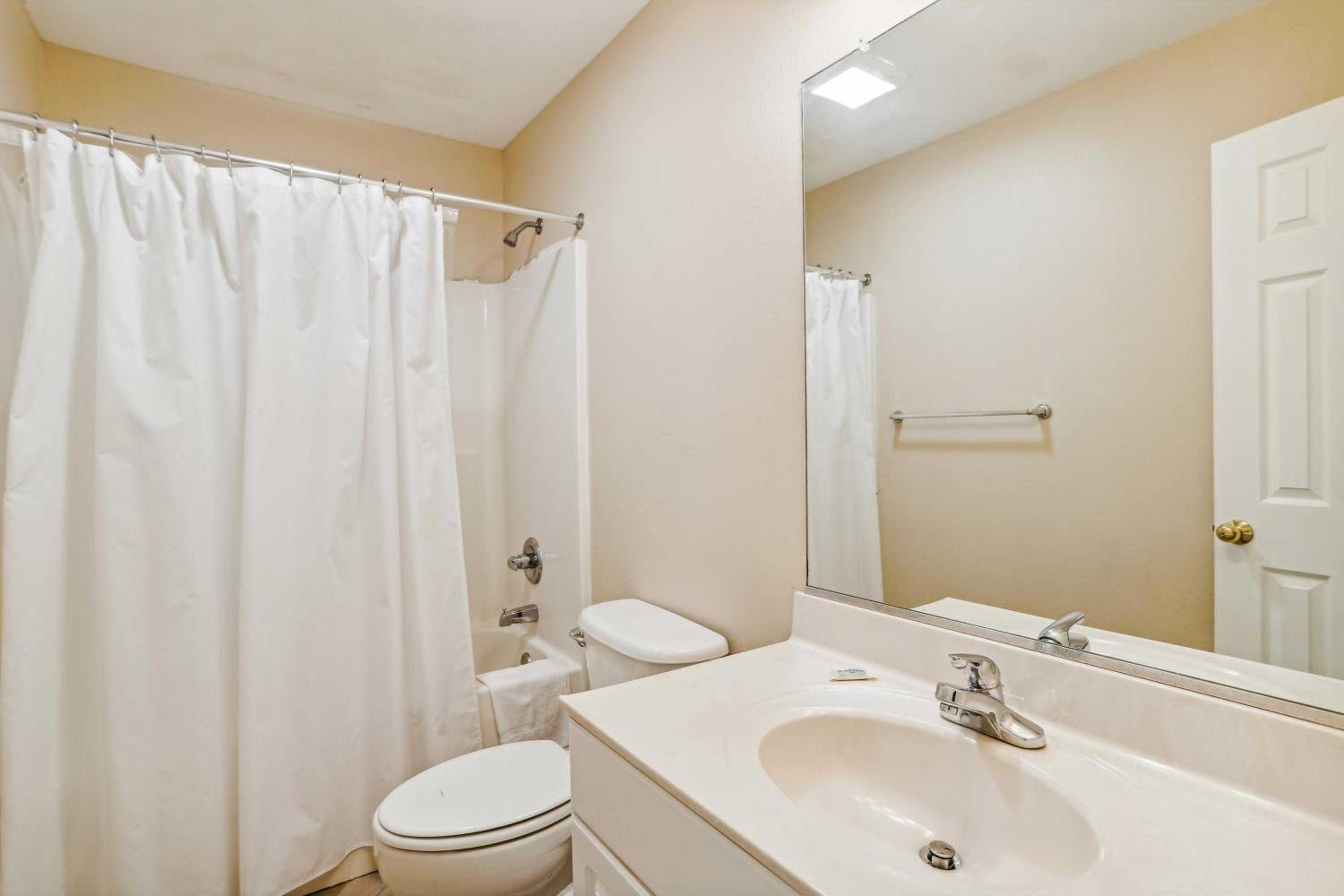 Hidden Treasure - Nags Head MP 16, Oceanfront, Private Beach Access, Pool, Hot Tub, Pool Table, Pets OK