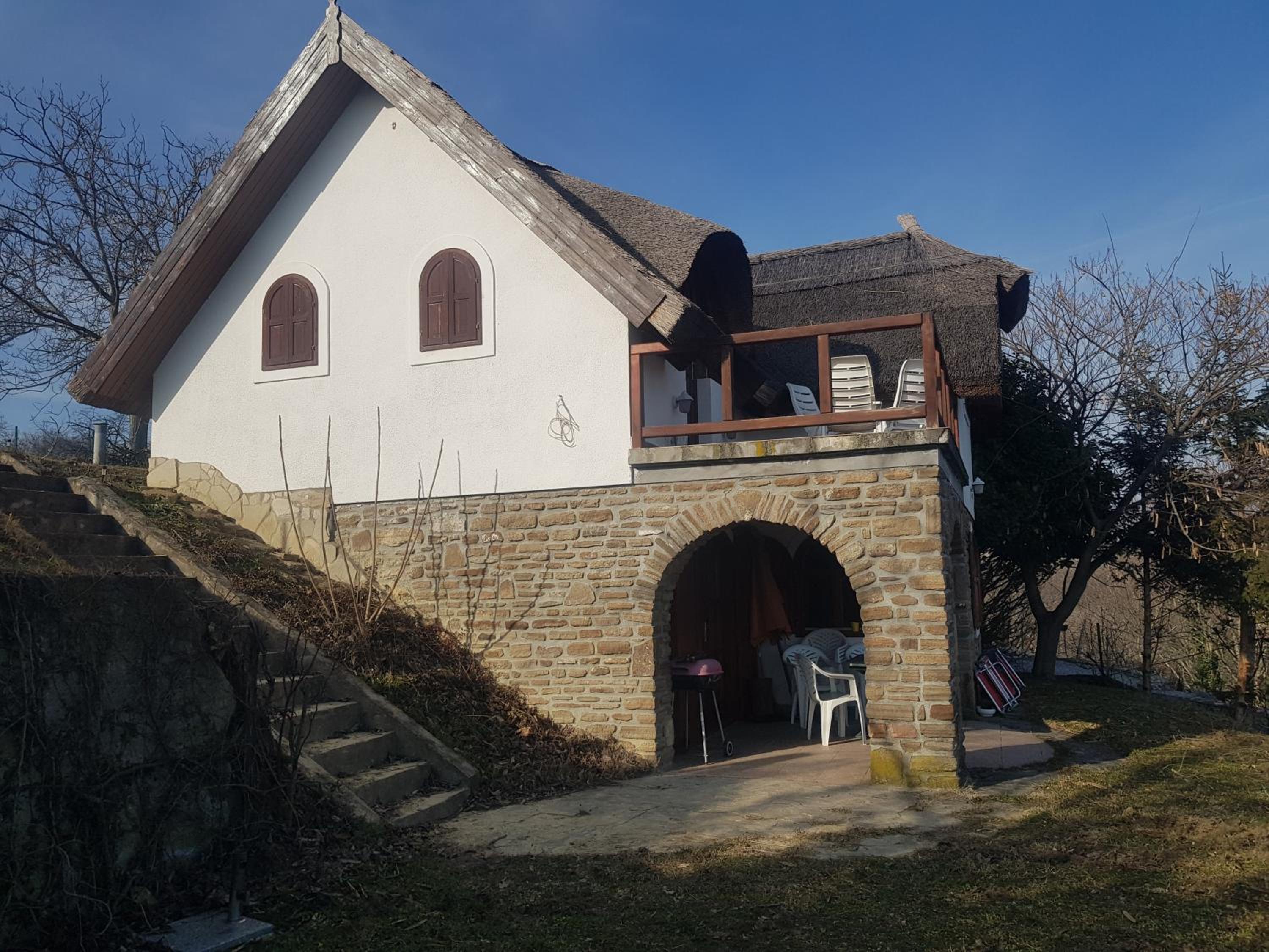 Photo 38