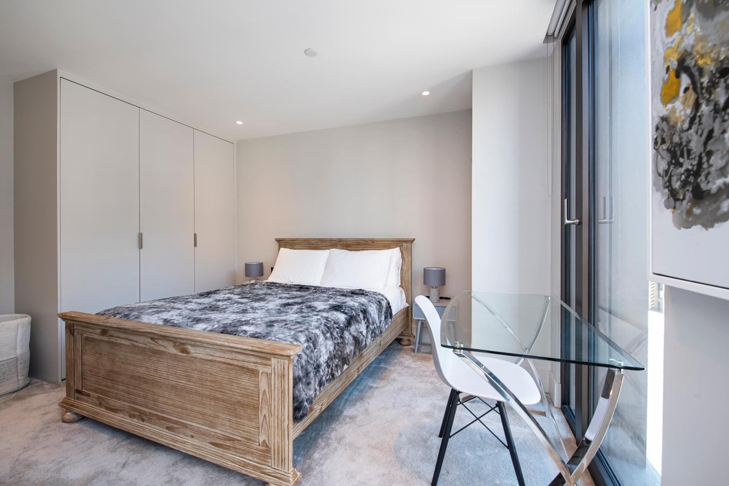 New Build-Air Con-2 Bedroom-Two Bathrooms Apt 2
