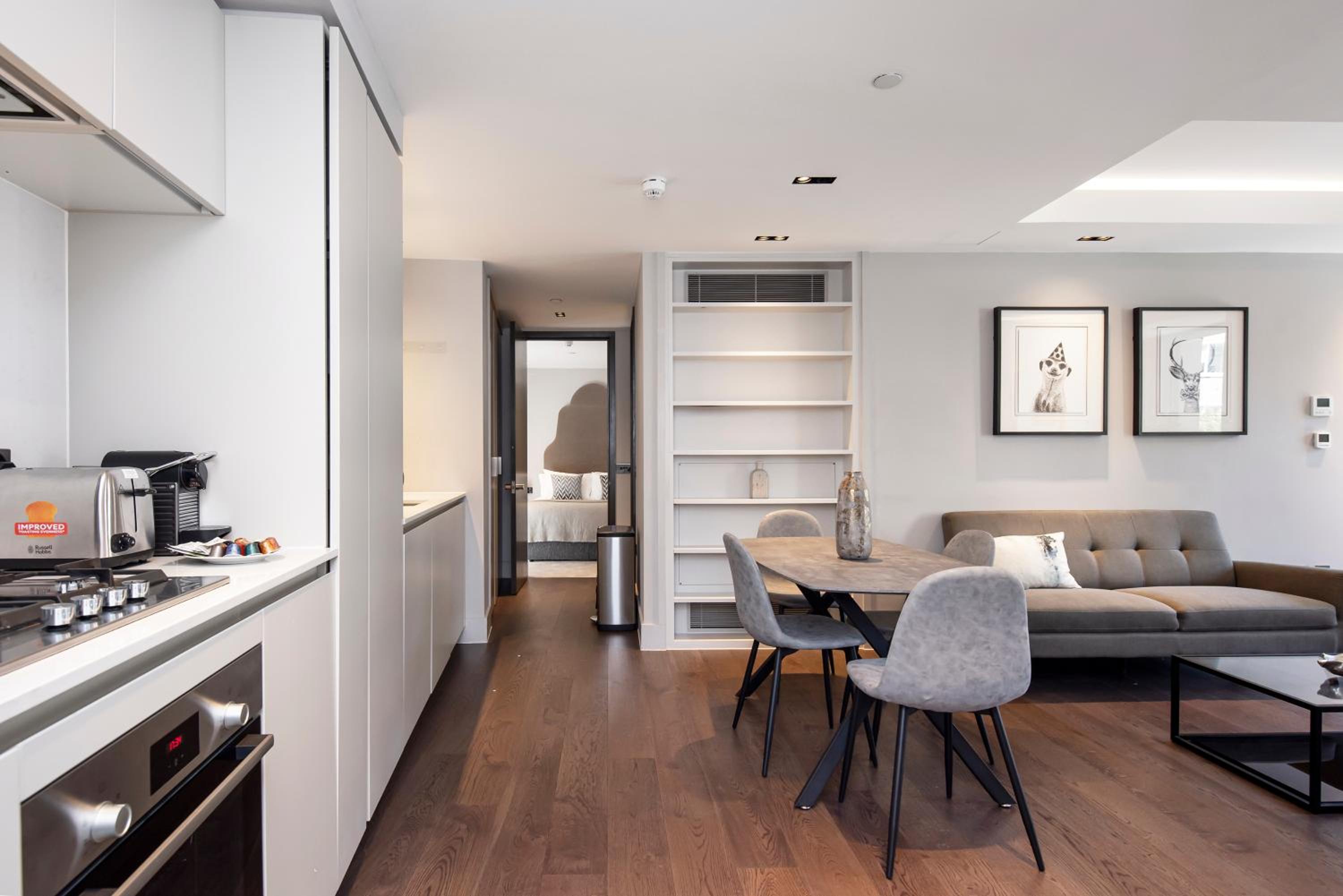 New Build-Air Con-2 Bedroom-Two Bathrooms Apt 2