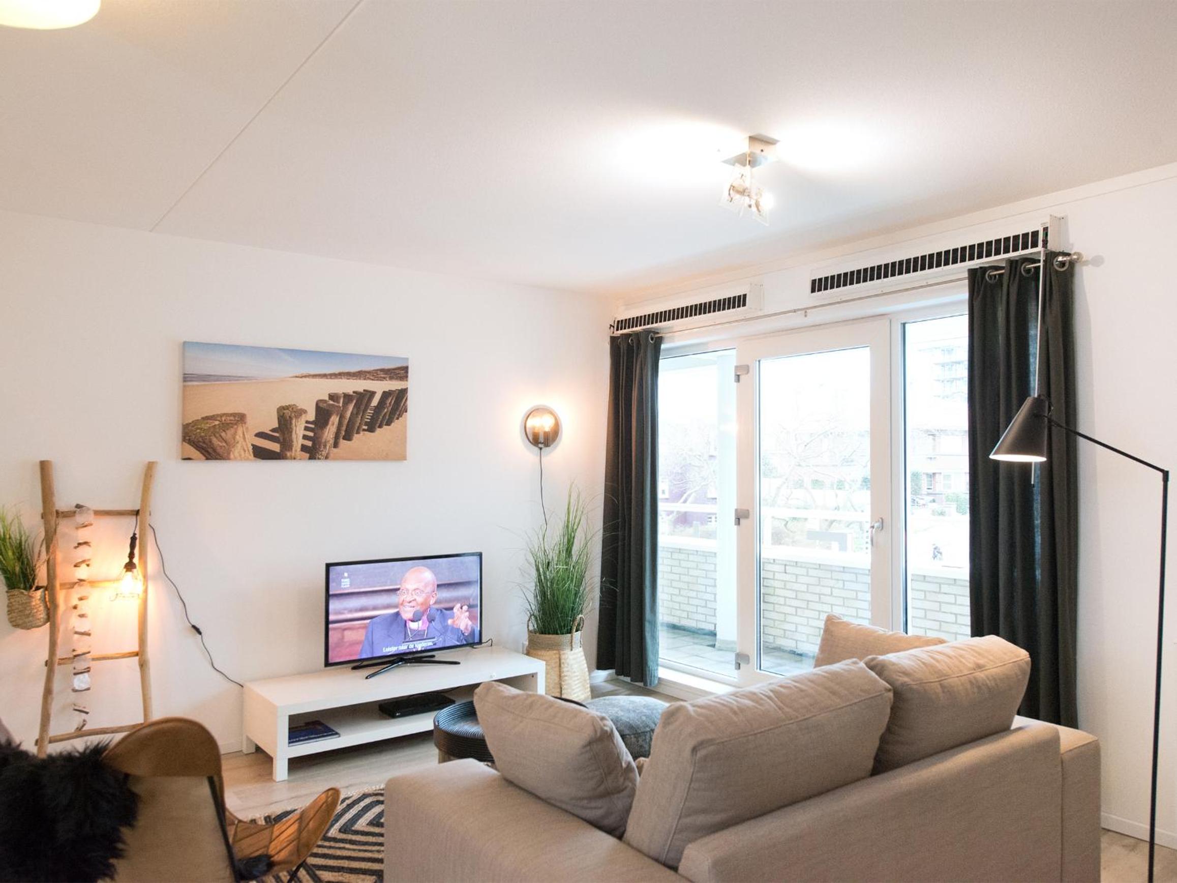Helena at Sea Apartments view 4