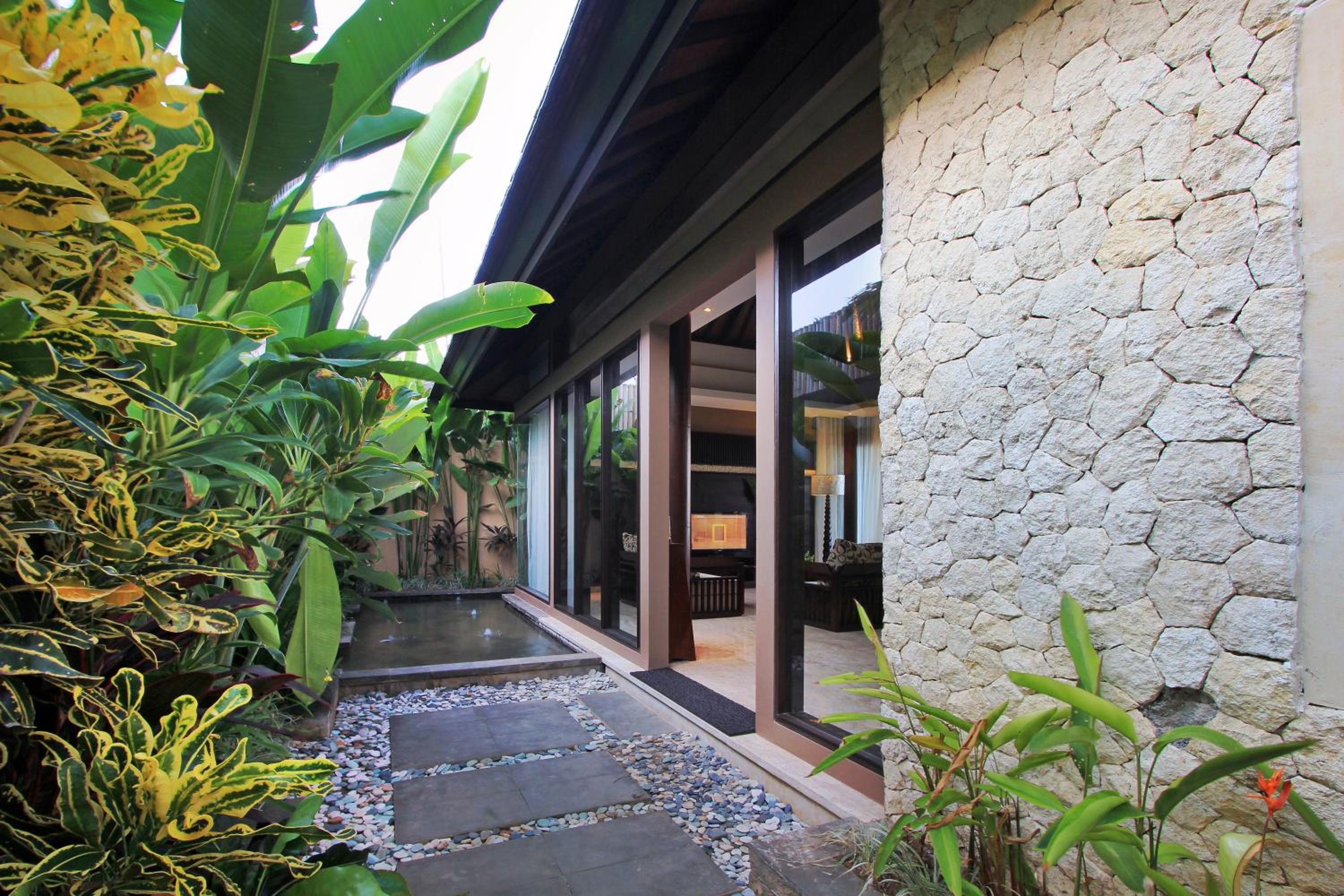 Ulu Segara Luxury Suites & Villas