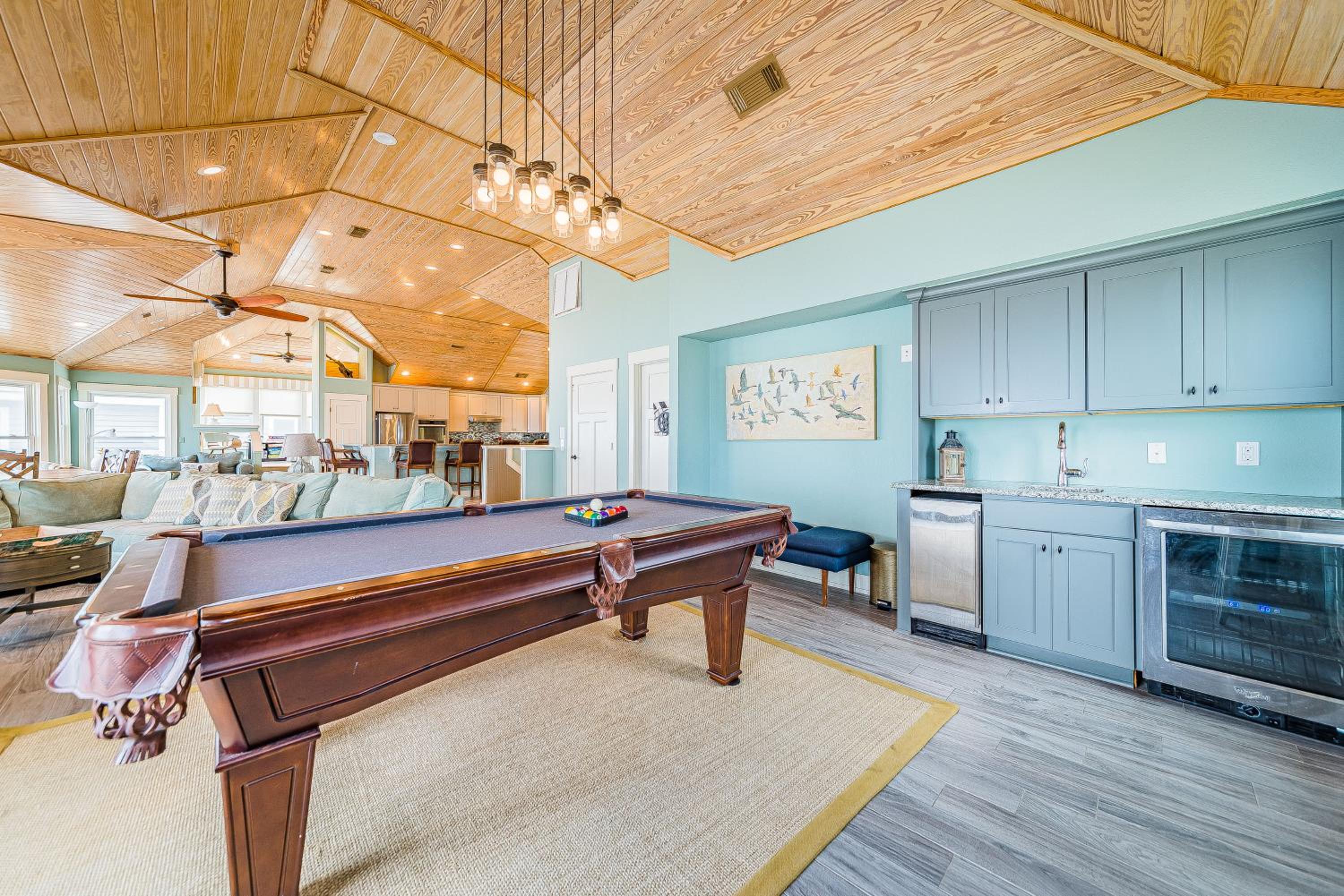 Driftwood - Village at Nags Head MP 15, Oceanfront, Elevator, Pool, Hot Tub, Pool Table, Pets OK