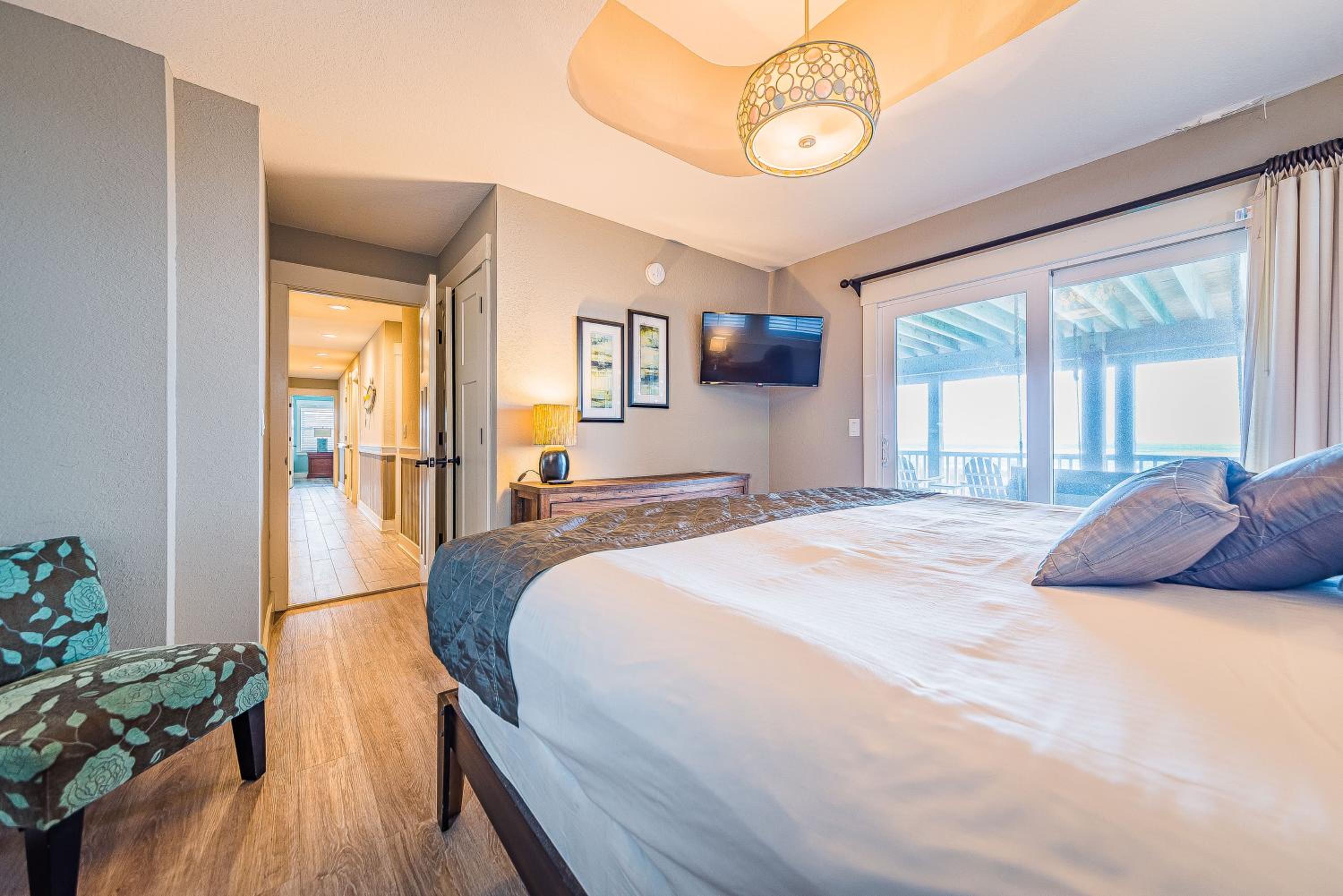 Driftwood - Village at Nags Head MP 15, Oceanfront, Elevator, Pool, Hot Tub, Pool Table, Pets OK