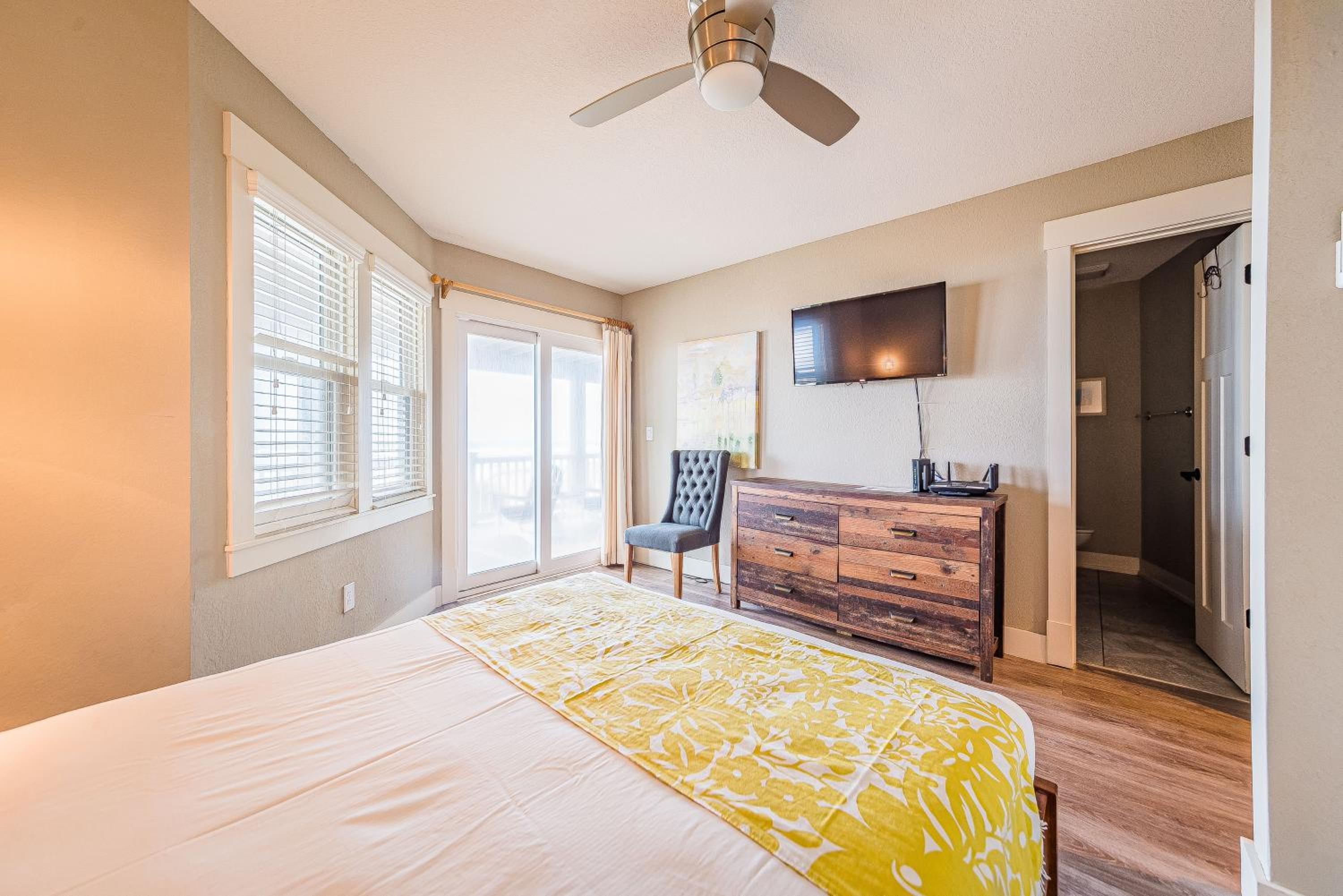 Driftwood - Village at Nags Head MP 15, Oceanfront, Elevator, Pool, Hot Tub, Pool Table, Pets OK