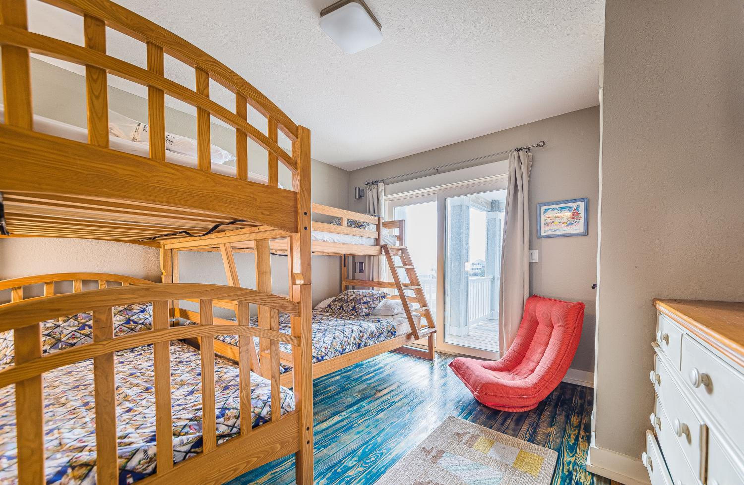 Driftwood - Village at Nags Head MP 15, Oceanfront, Elevator, Pool, Hot Tub, Pool Table, Pets OK