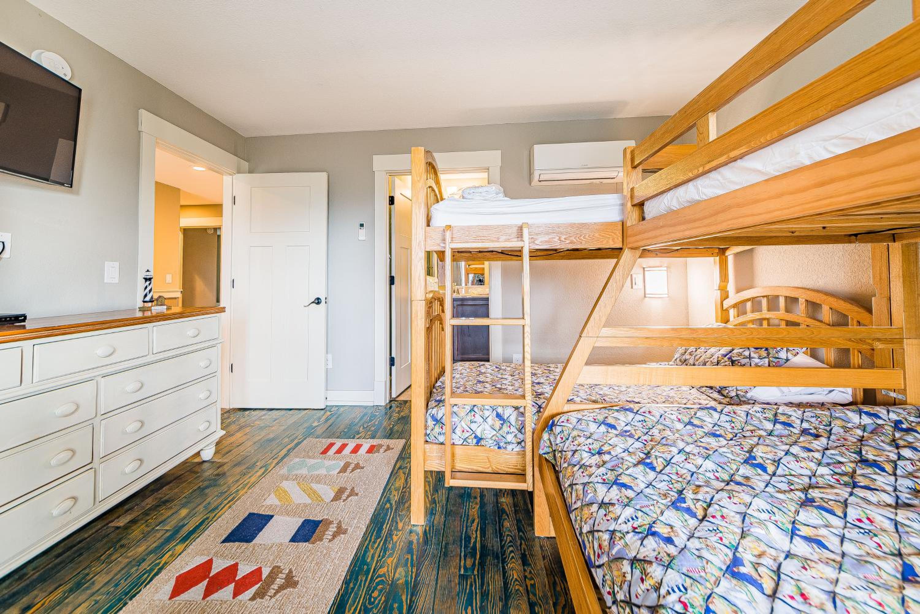 Driftwood - Village at Nags Head MP 15, Oceanfront, Elevator, Pool, Hot Tub, Pool Table, Pets OK