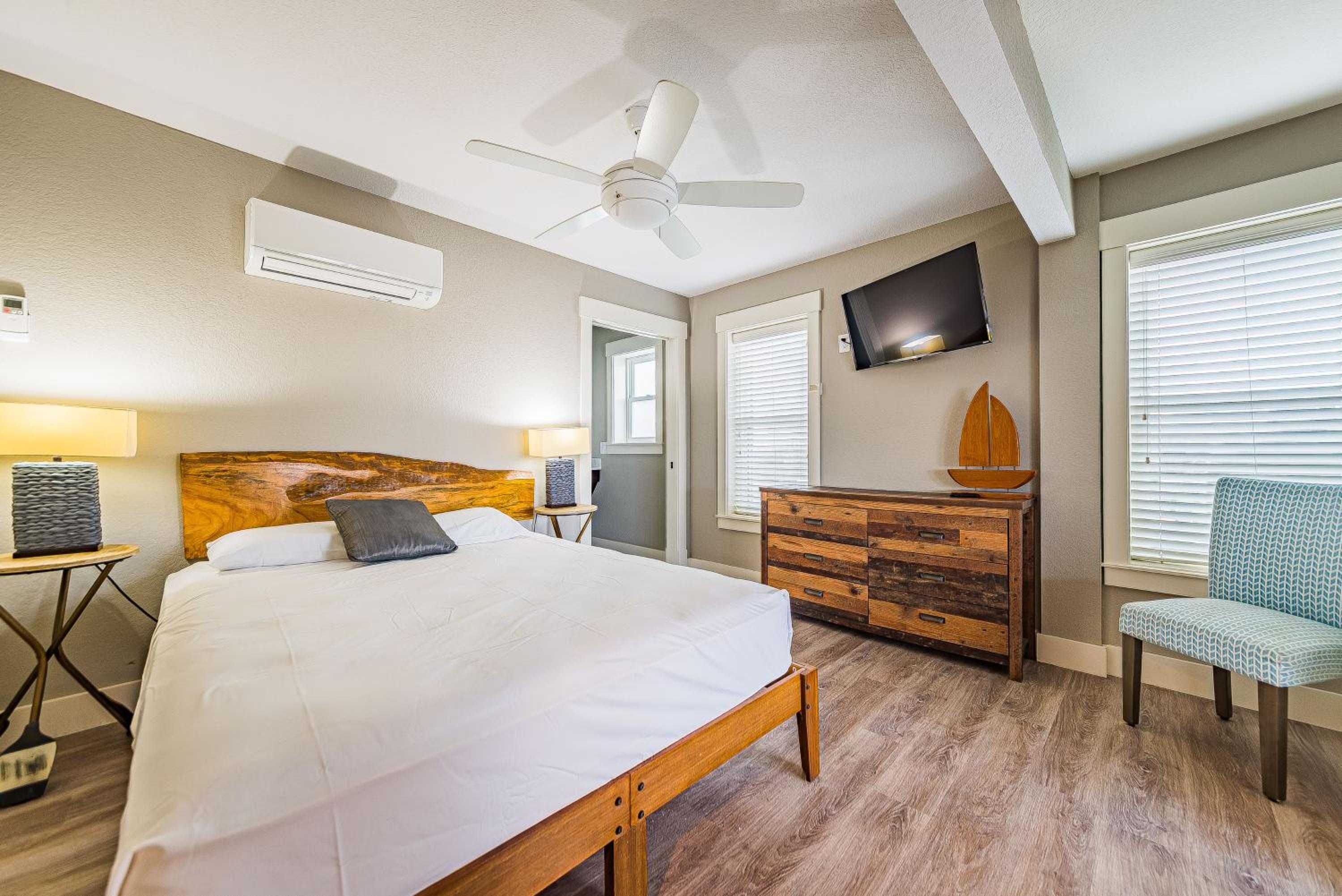 Driftwood - Village at Nags Head MP 15, Oceanfront, Elevator, Pool, Hot Tub, Pool Table, Pets OK