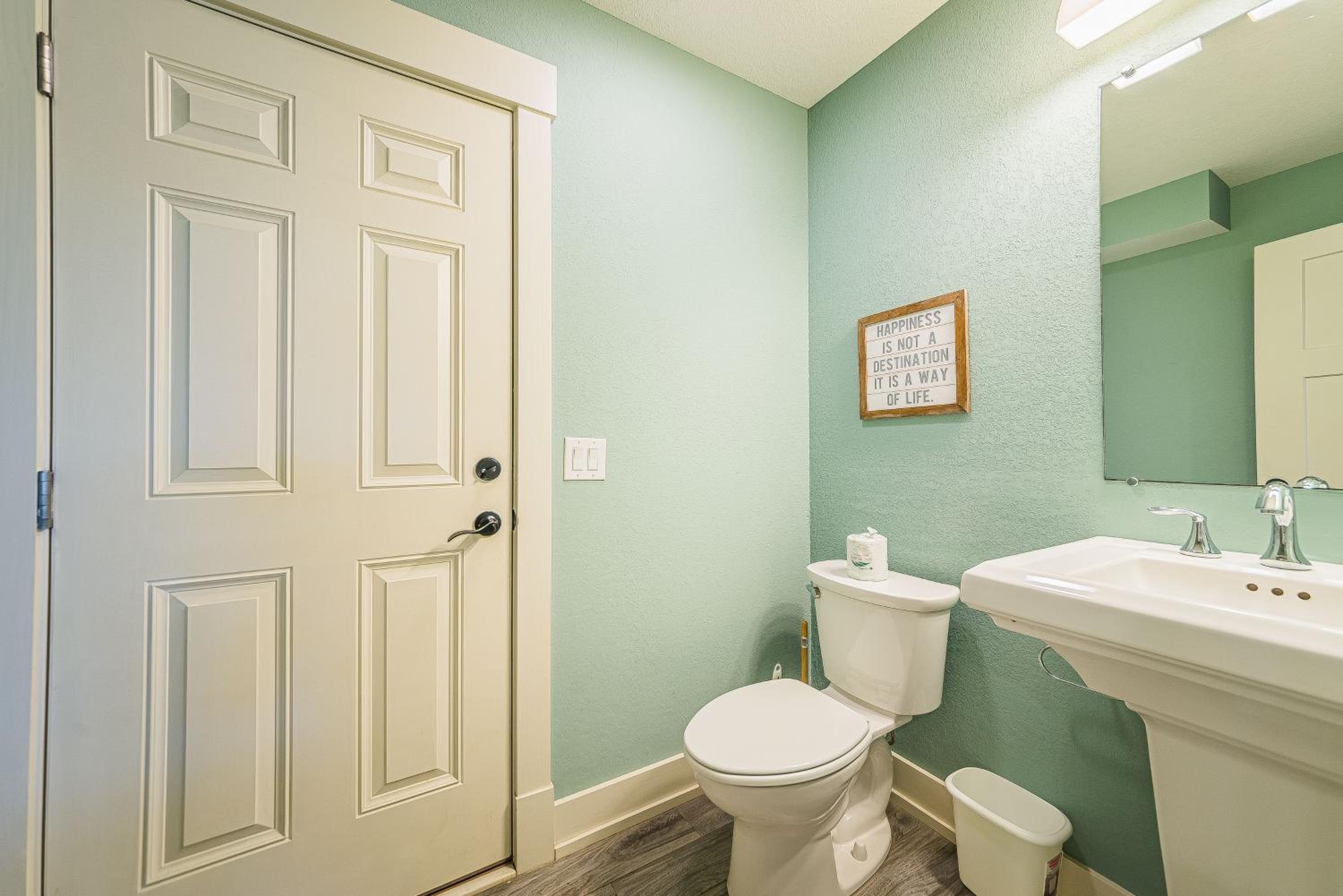 Driftwood - Village at Nags Head MP 15, Oceanfront, Elevator, Pool, Hot Tub, Pool Table, Pets OK