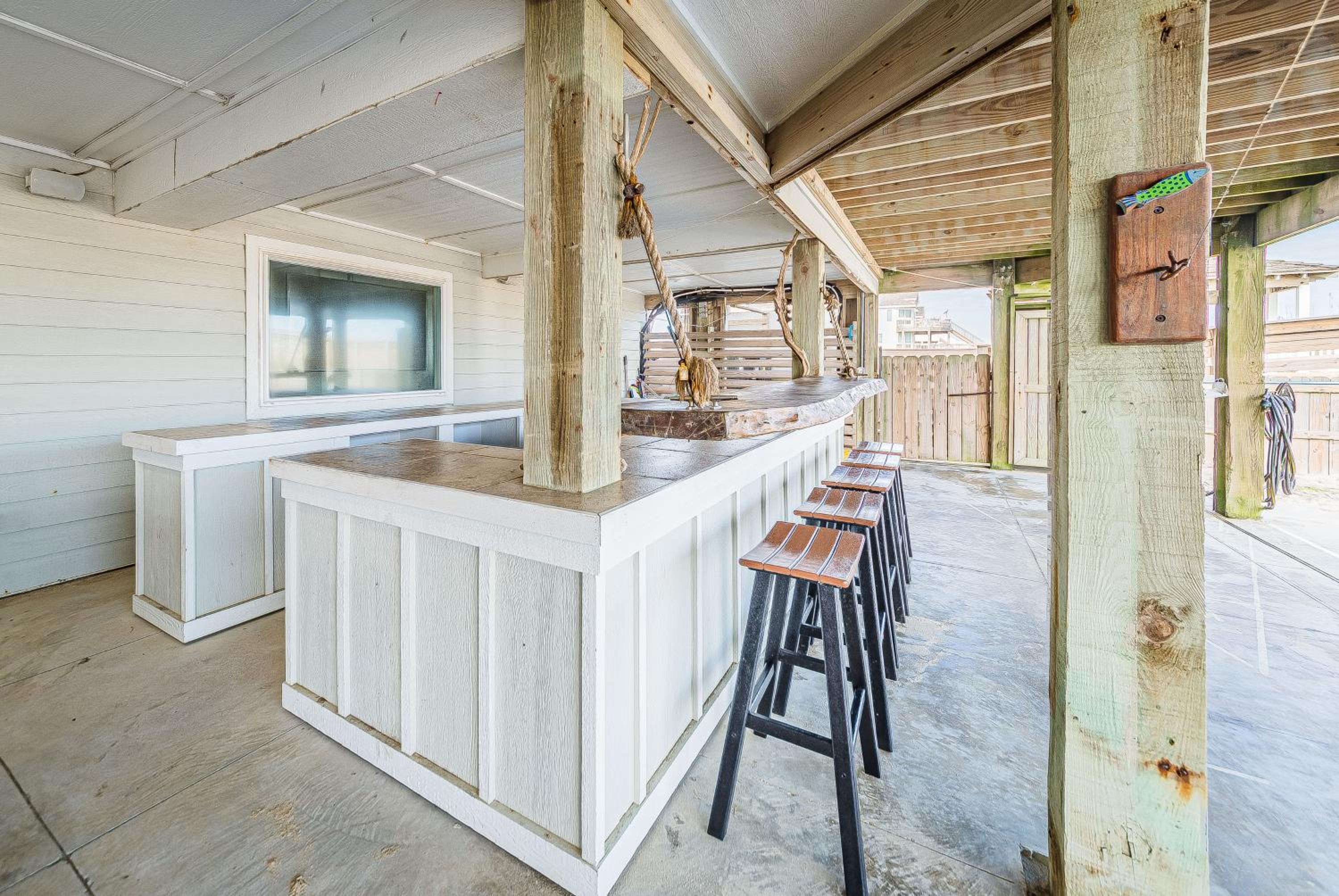 Driftwood - Village at Nags Head MP 15, Oceanfront, Elevator, Pool, Hot Tub, Pool Table, Pets OK