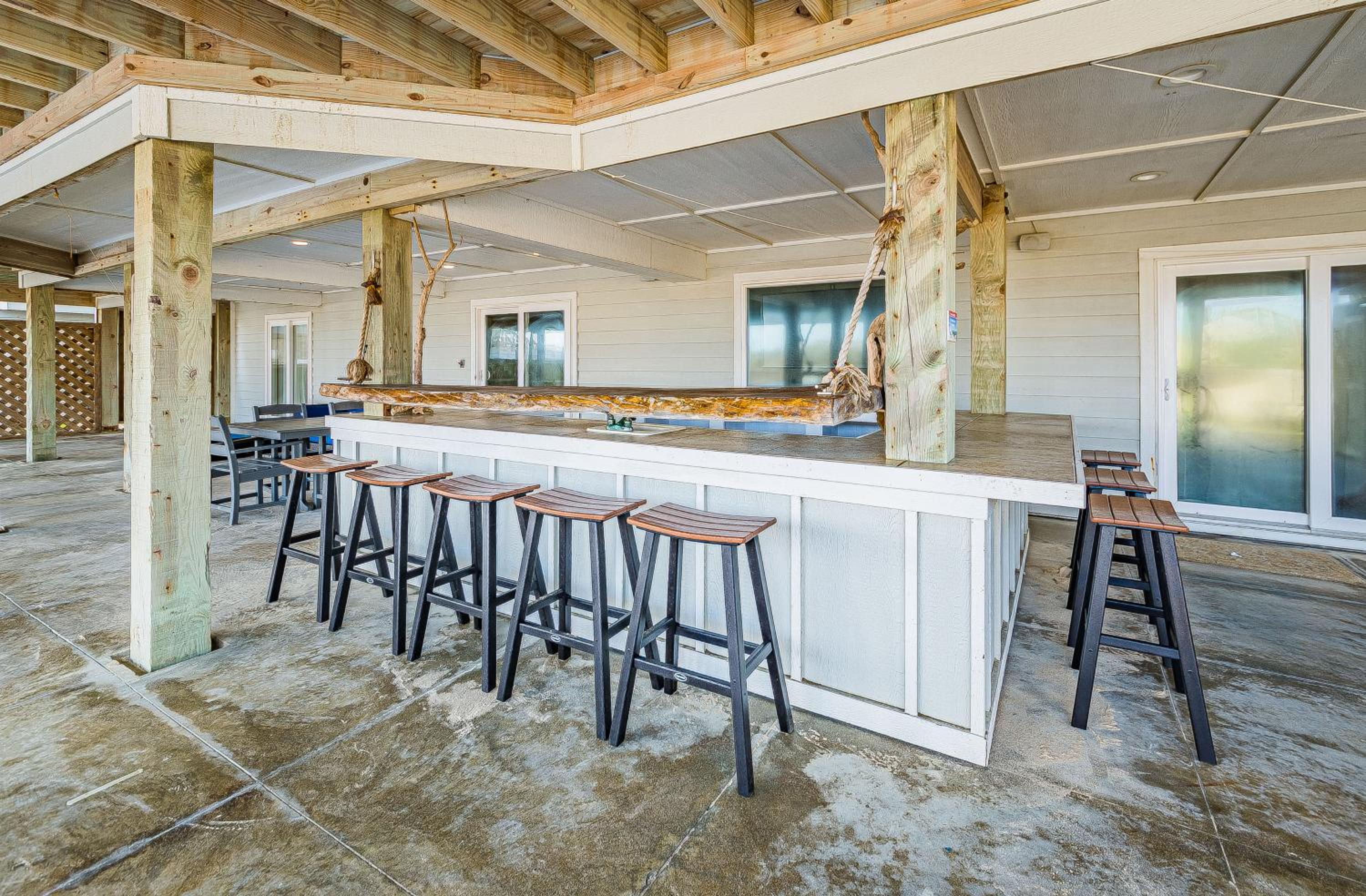 Driftwood - Village at Nags Head MP 15, Oceanfront, Elevator, Pool, Hot Tub, Pool Table, Pets OK