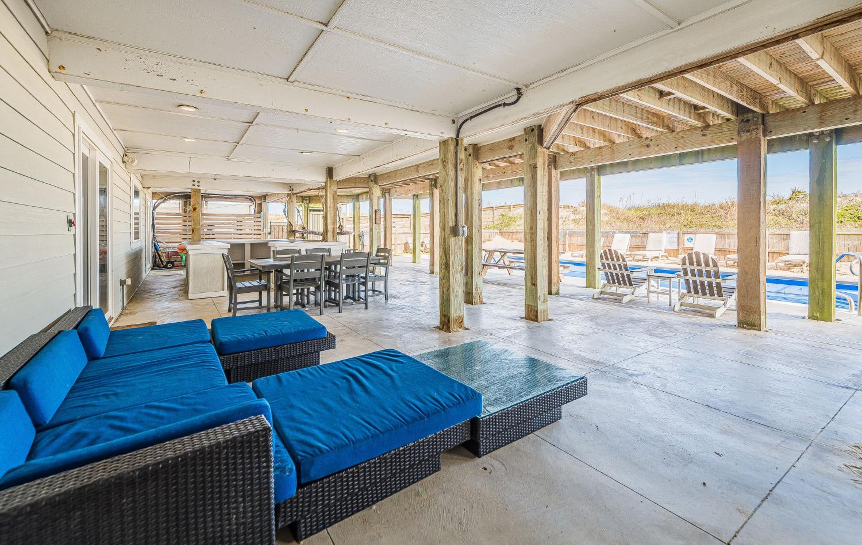 Driftwood - Village at Nags Head MP 15, Oceanfront, Elevator, Pool, Hot Tub, Pool Table, Pets OK