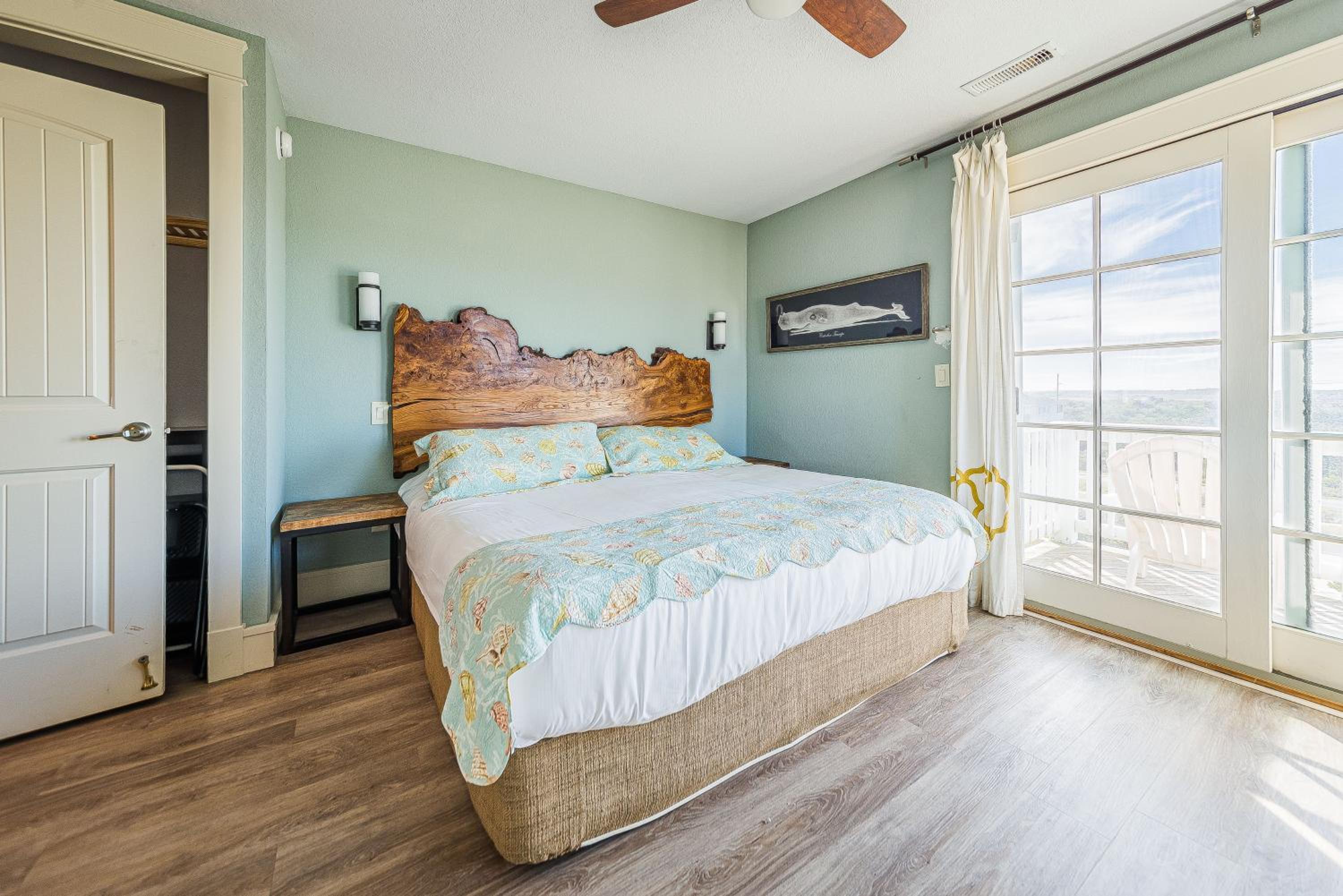 Outside-In - S Nags Head MP 18.5, Luxury Oceanfront, Elevator, Pool, Cabana, Home Theatre, Pets OK
