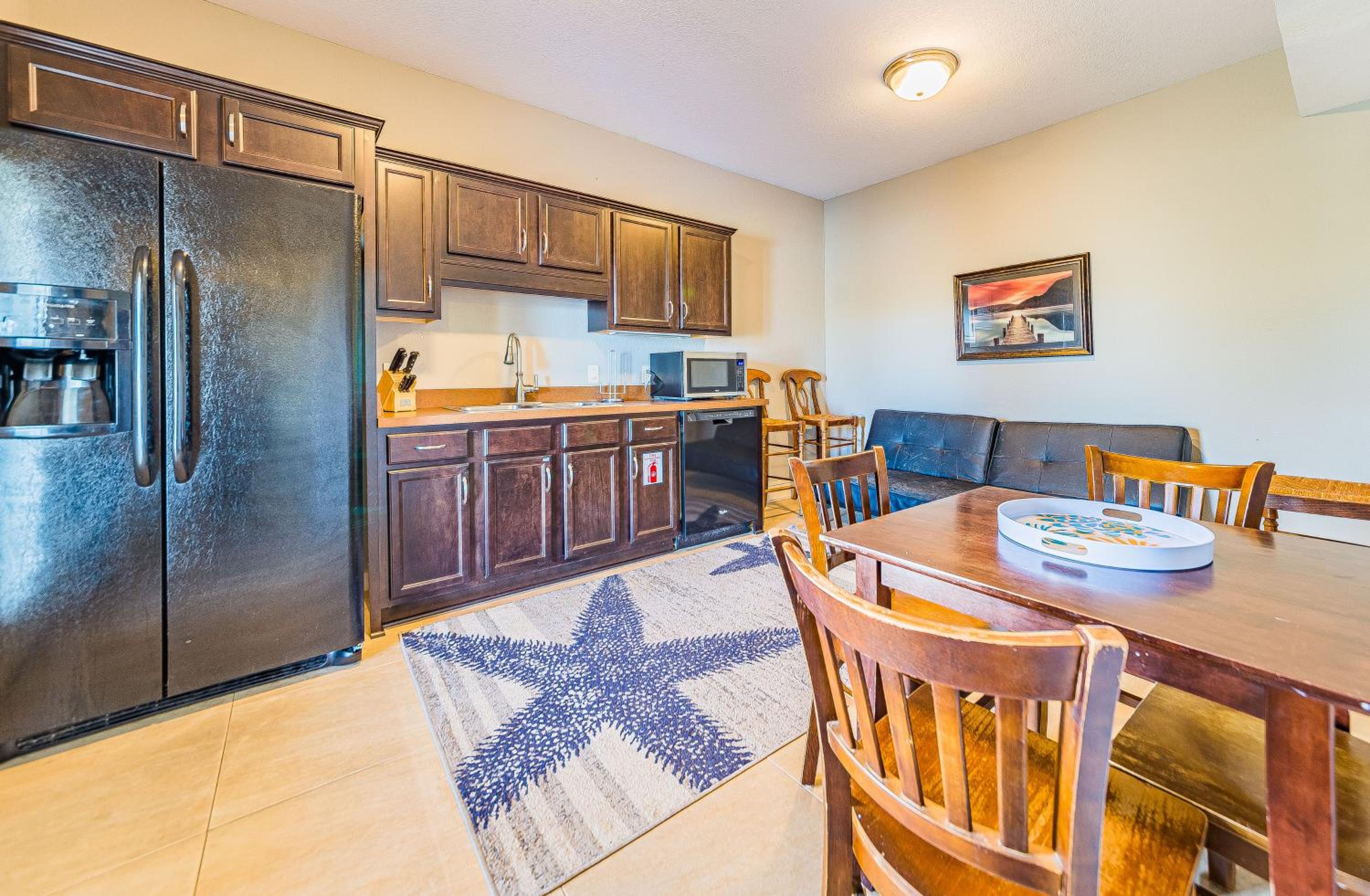 Outside-In - S Nags Head MP 18.5, Luxury Oceanfront, Elevator, Pool, Cabana, Home Theatre, Pets OK