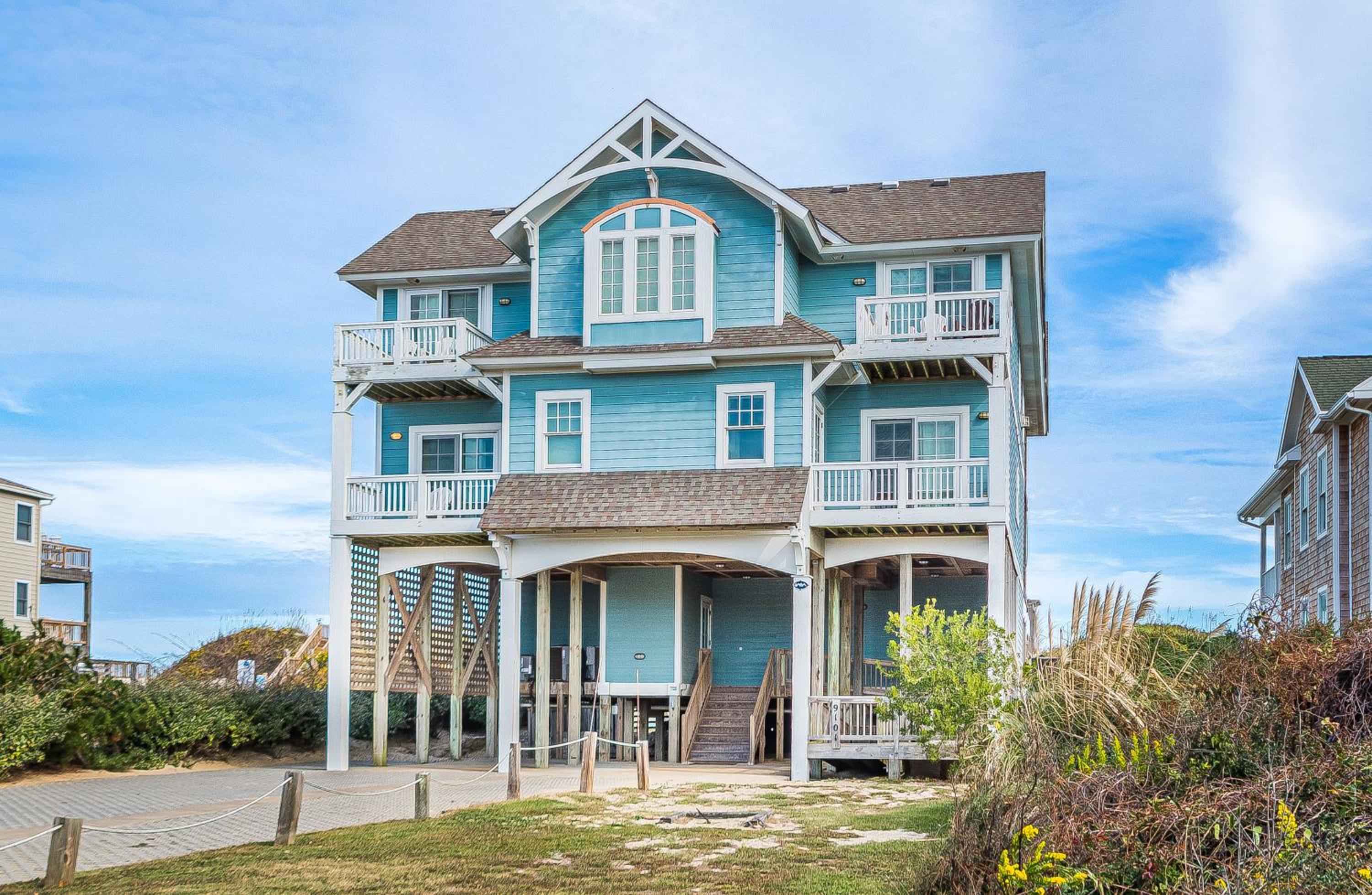 Outside-In - S Nags Head MP 18.5, Luxury Oceanfront, Elevator, Pool, Cabana, Home Theatre, Pets OK