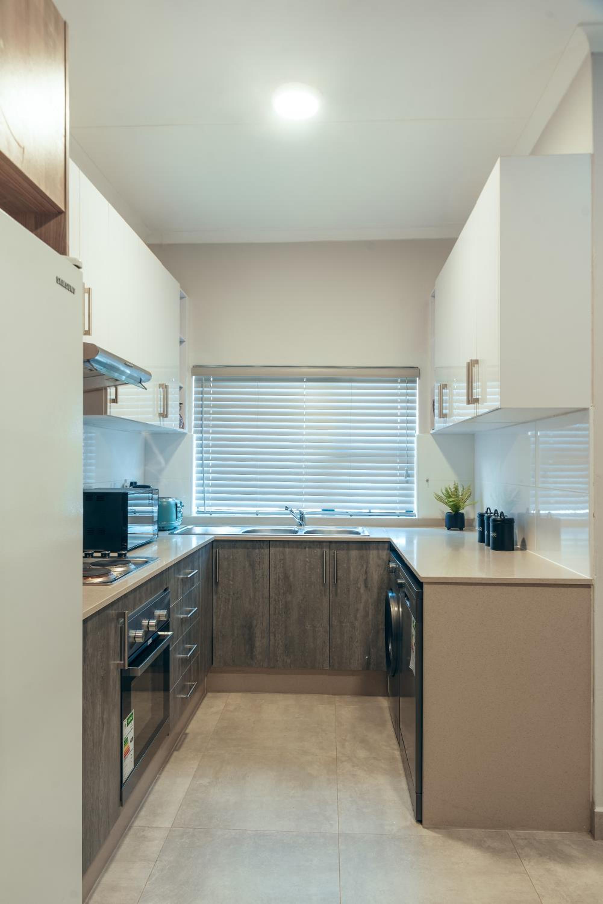 The Luxe Livin' - Habitat Alpha A306