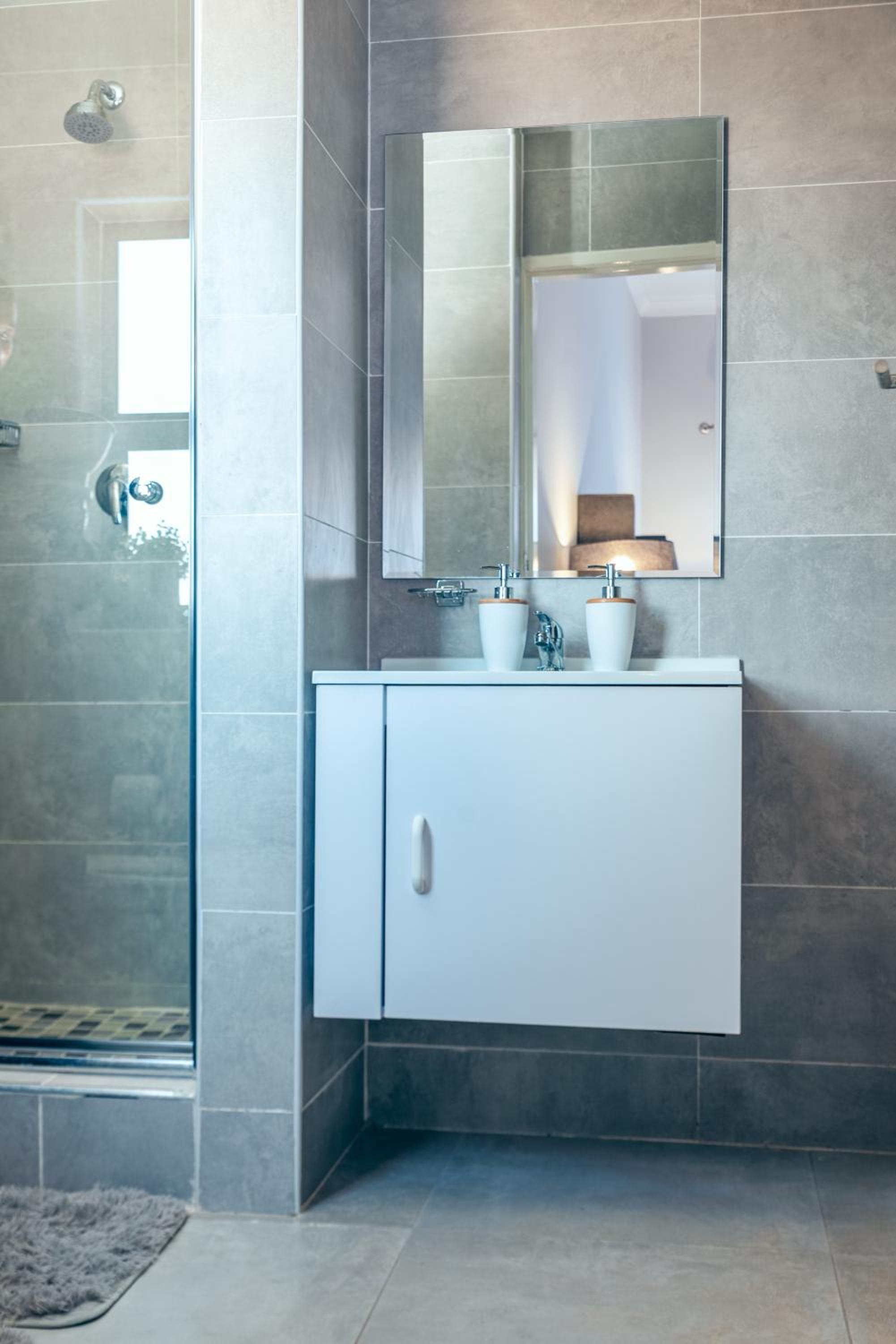 The Luxe Livin' - Habitat Alpha A306