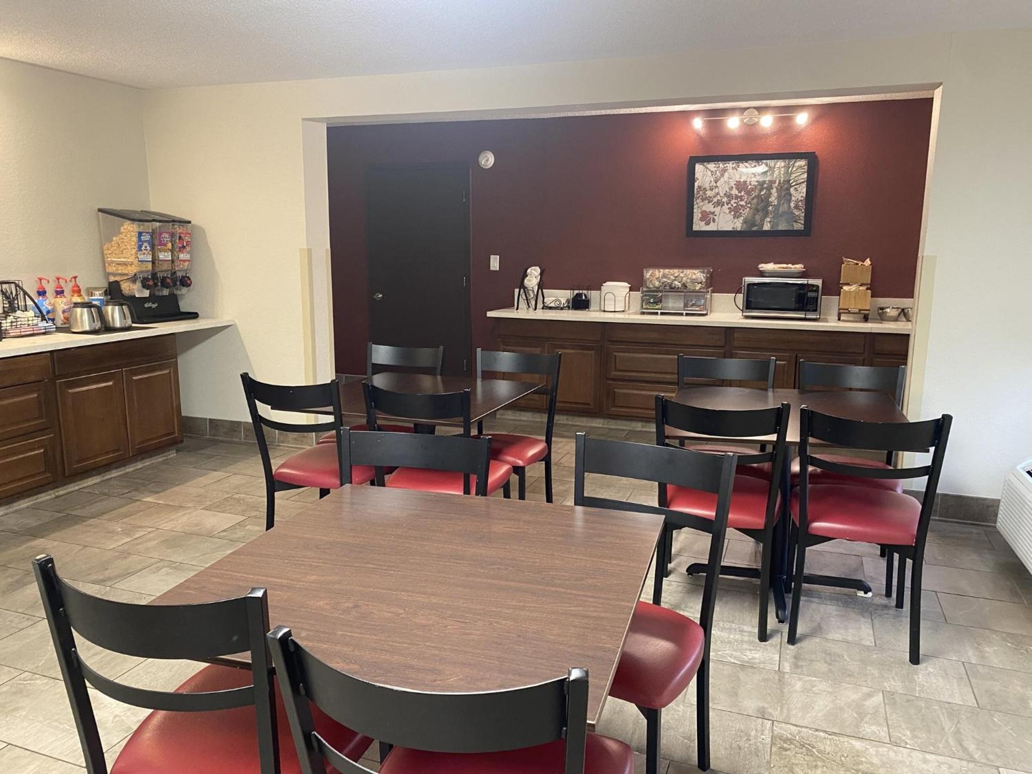 Red Roof Inn Roanoke Rapids