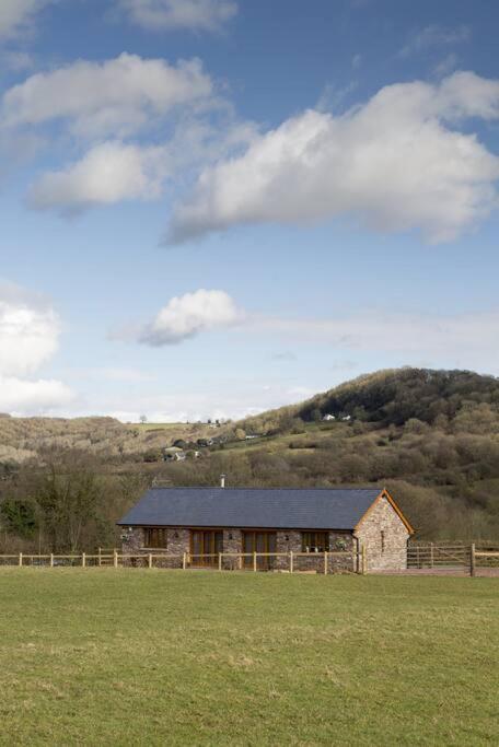 Hotel Fuesli Lodge - Boutique Cottage & Rural Retreat