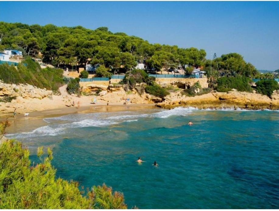 Fantástica casa con piscina y playa ,Torredembarra-Tarragona