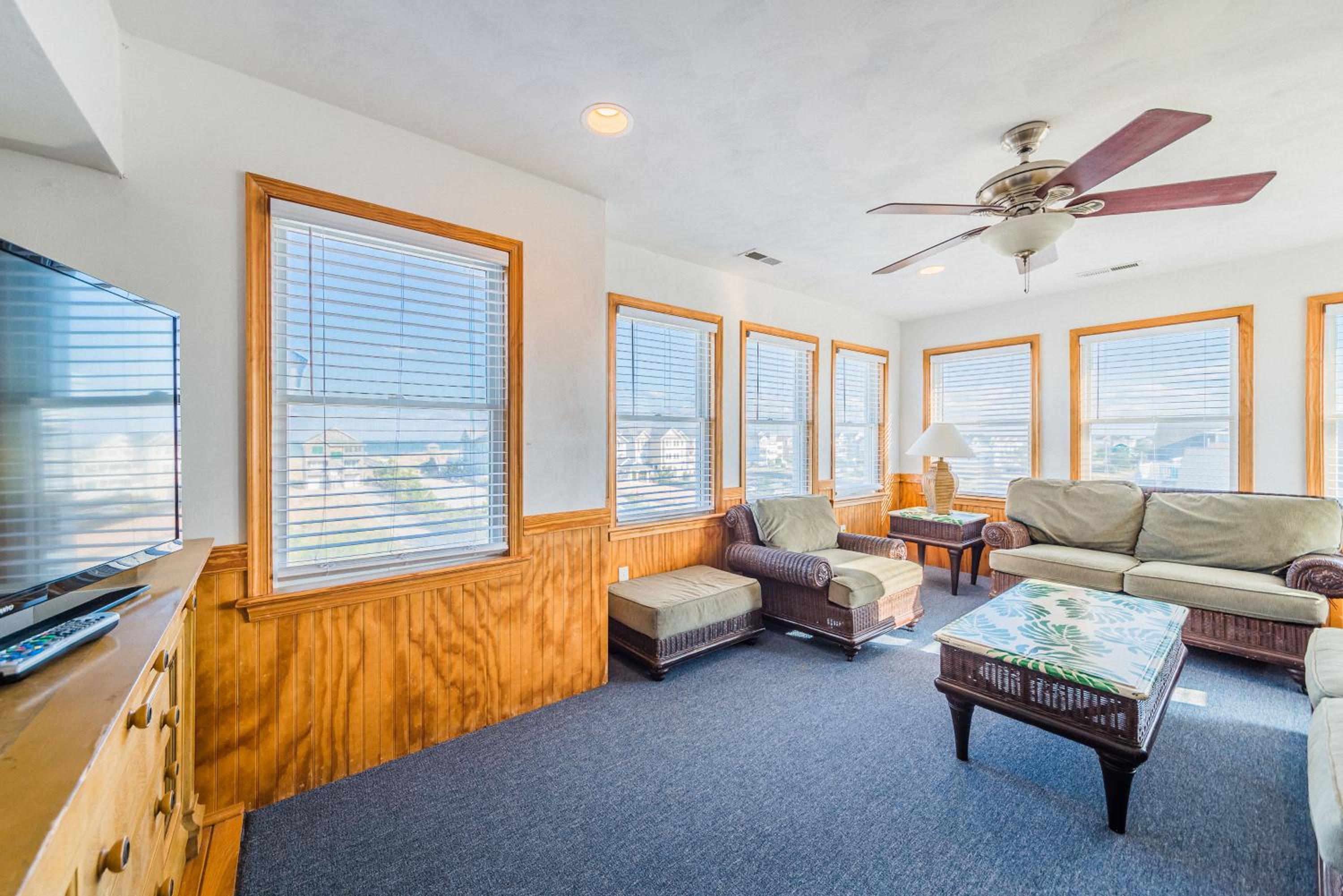 Blue Angel - KDH MP 7, 30 Yds to Beach Access, Ocean View, Pool, Hot Tub, Pets OK, Flex Stays