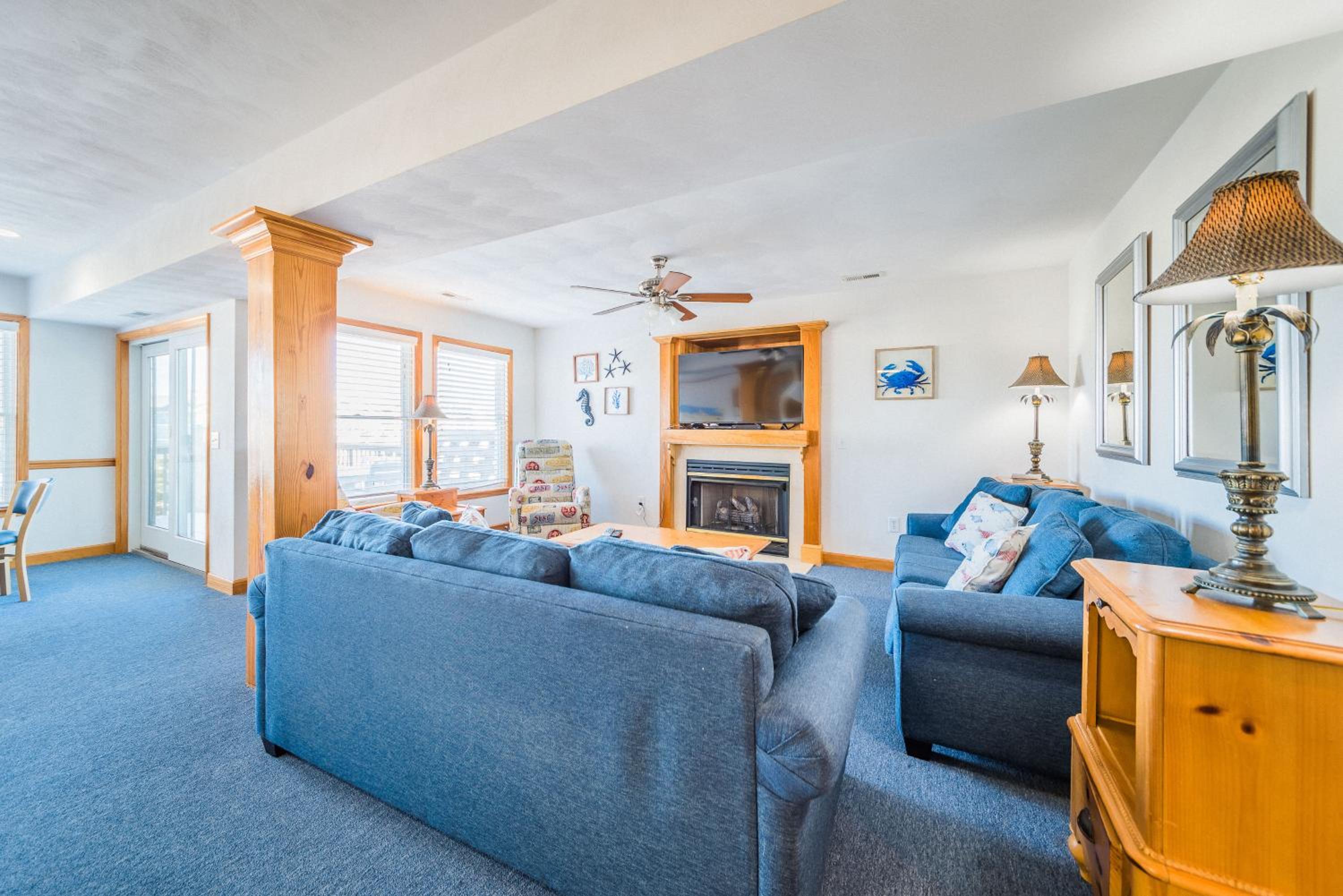 Blue Angel - KDH MP 7, 30 Yds to Beach Access, Ocean View, Pool, Hot Tub, Pets OK, Flex Stays
