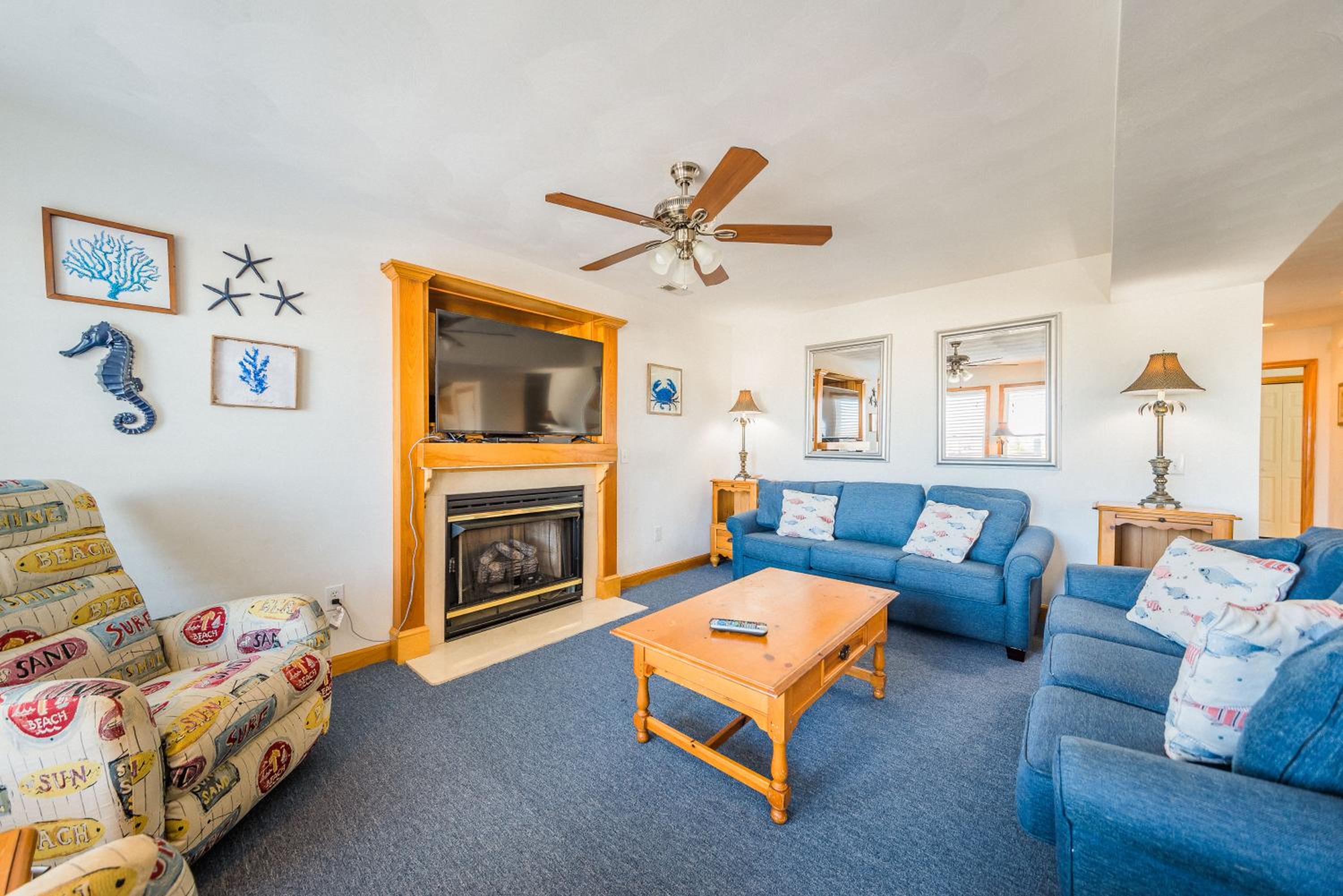 Blue Angel - KDH MP 7, 30 Yds to Beach Access, Ocean View, Pool, Hot Tub, Pets OK, Flex Stays