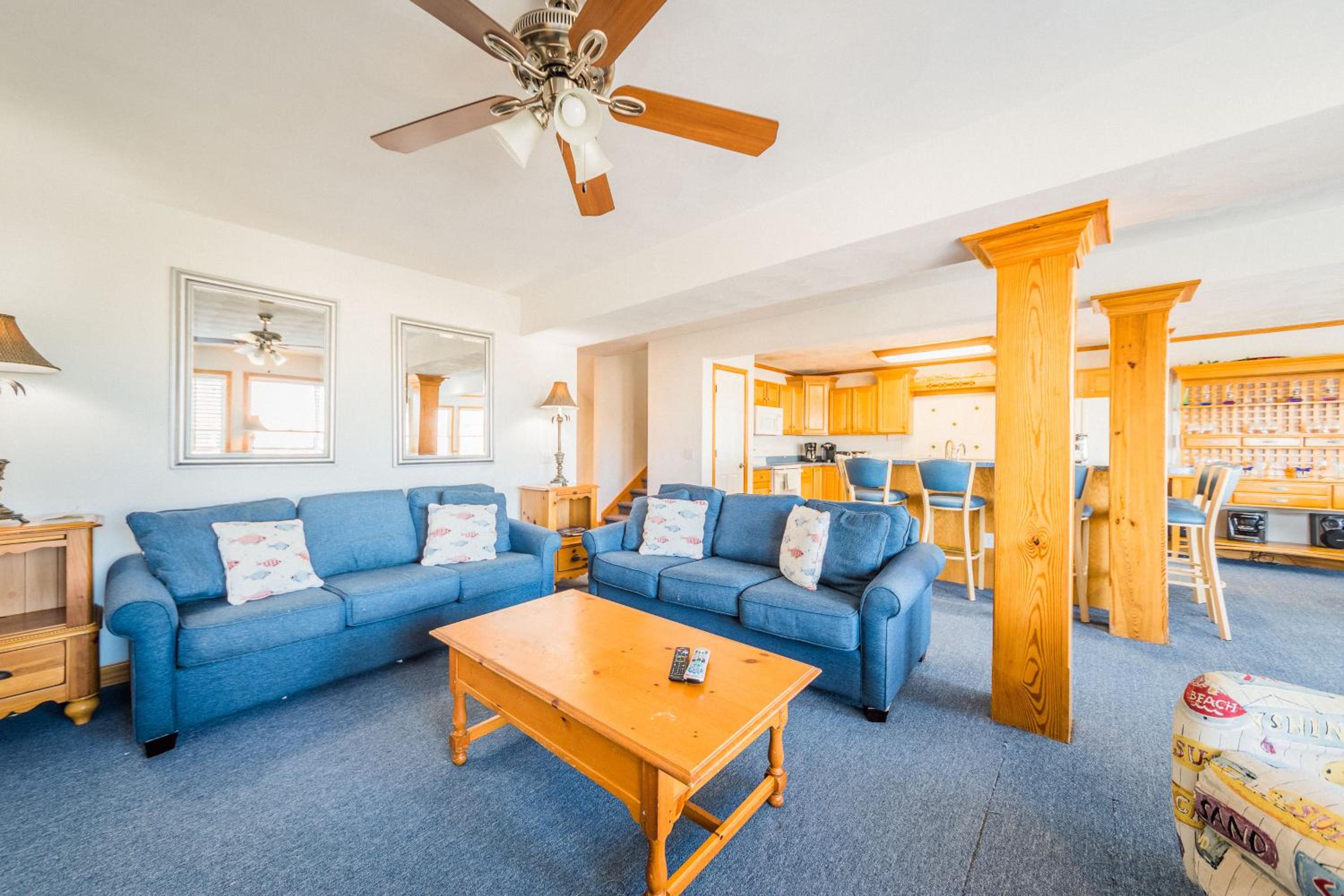 Blue Angel - KDH MP 7, 30 Yds to Beach Access, Ocean View, Pool, Hot Tub, Pets OK, Flex Stays