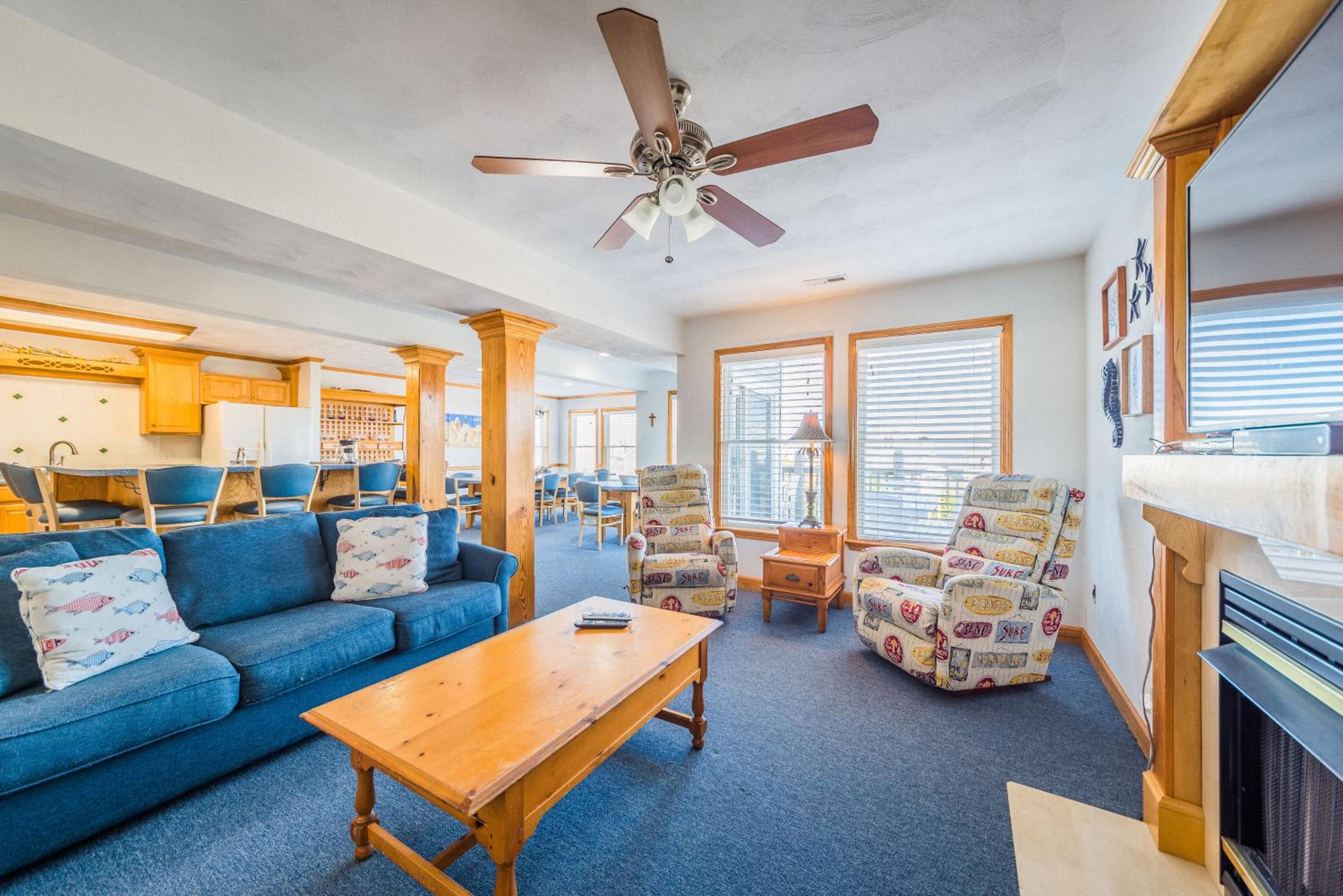Blue Angel - KDH MP 7, 30 Yds to Beach Access, Ocean View, Pool, Hot Tub, Pets OK, Flex Stays