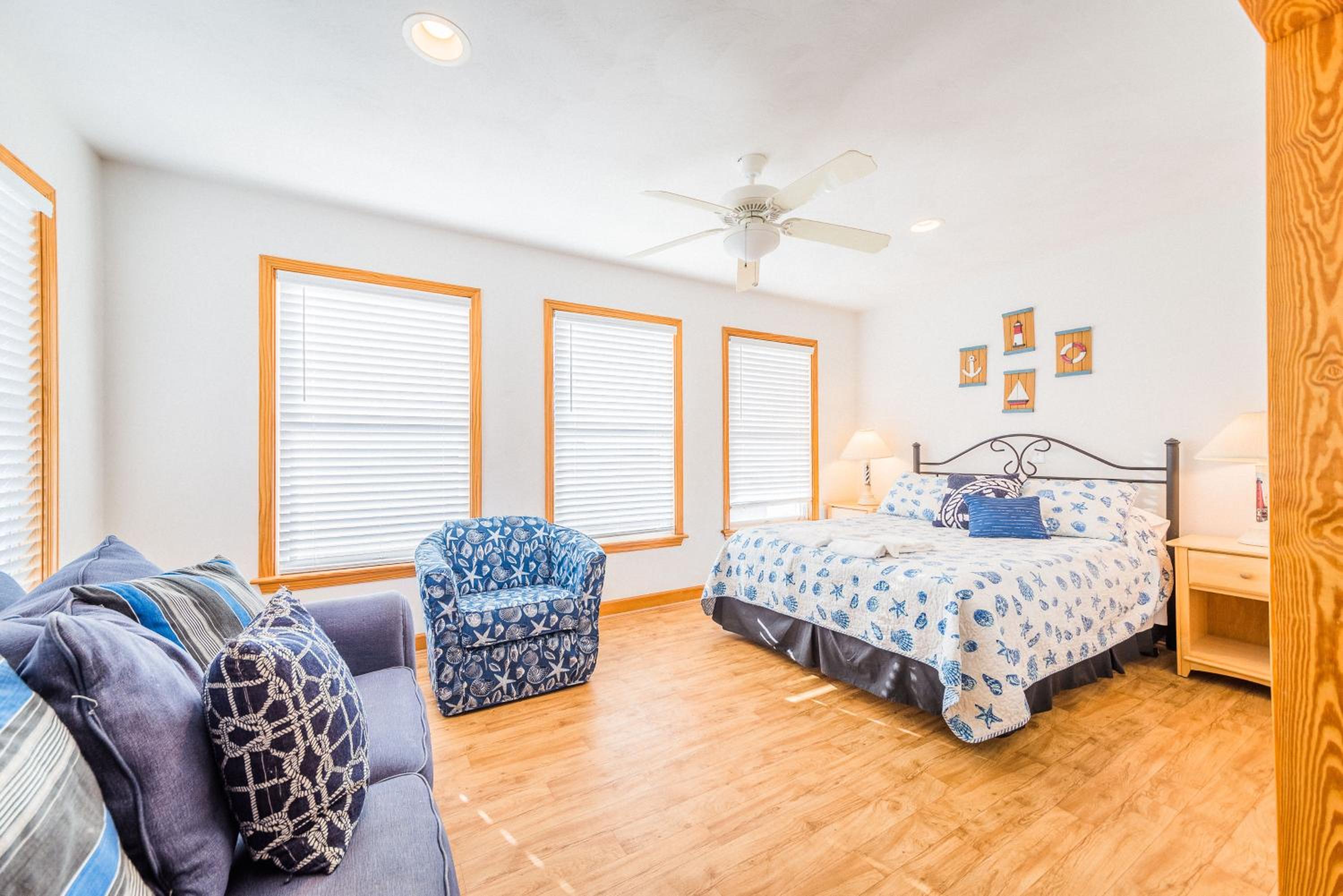 Blue Angel - KDH MP 7, 30 Yds to Beach Access, Ocean View, Pool, Hot Tub, Pets OK, Flex Stays