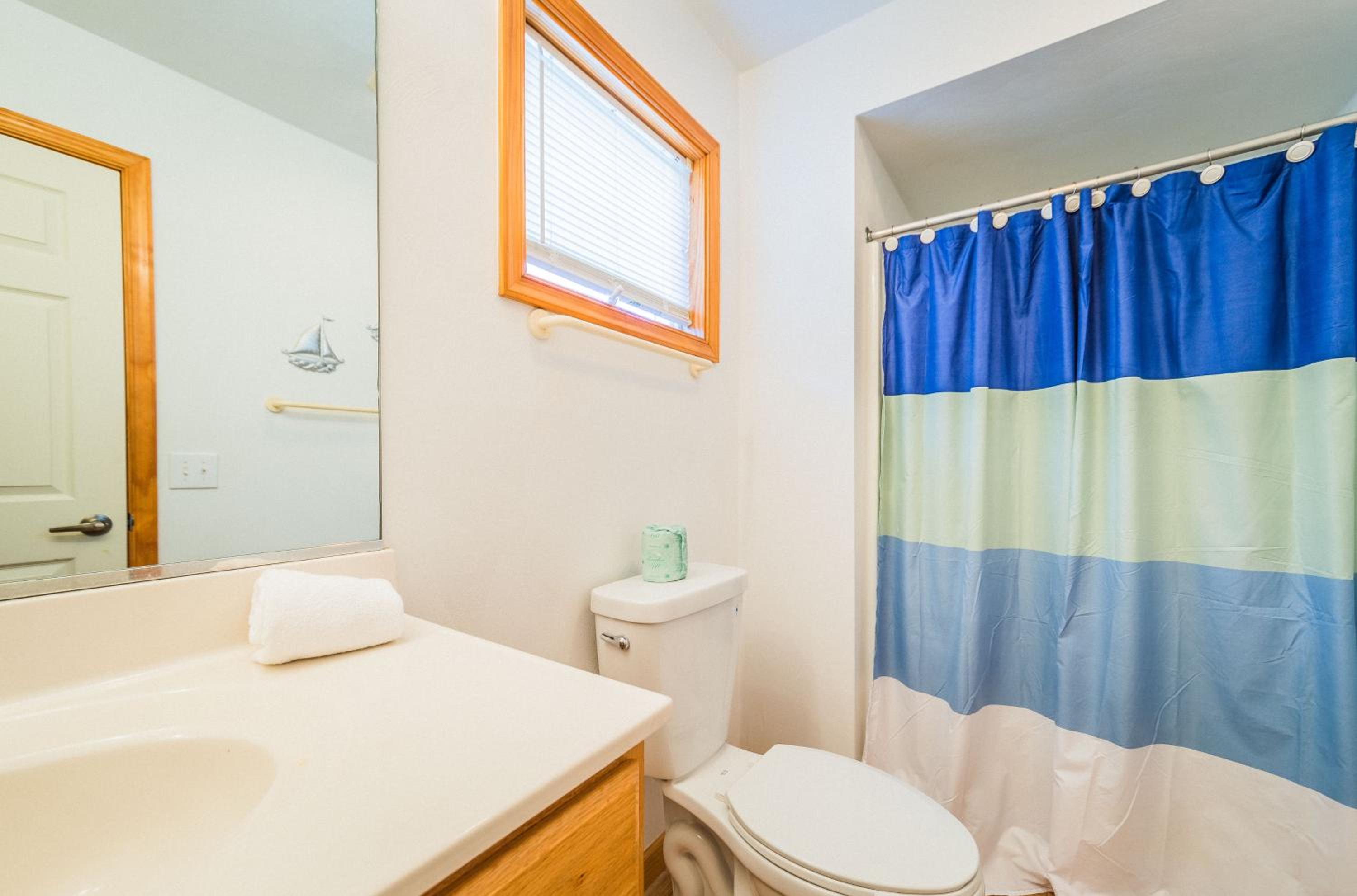 Blue Angel - KDH MP 7, 30 Yds to Beach Access, Ocean View, Pool, Hot Tub, Pets OK, Flex Stays