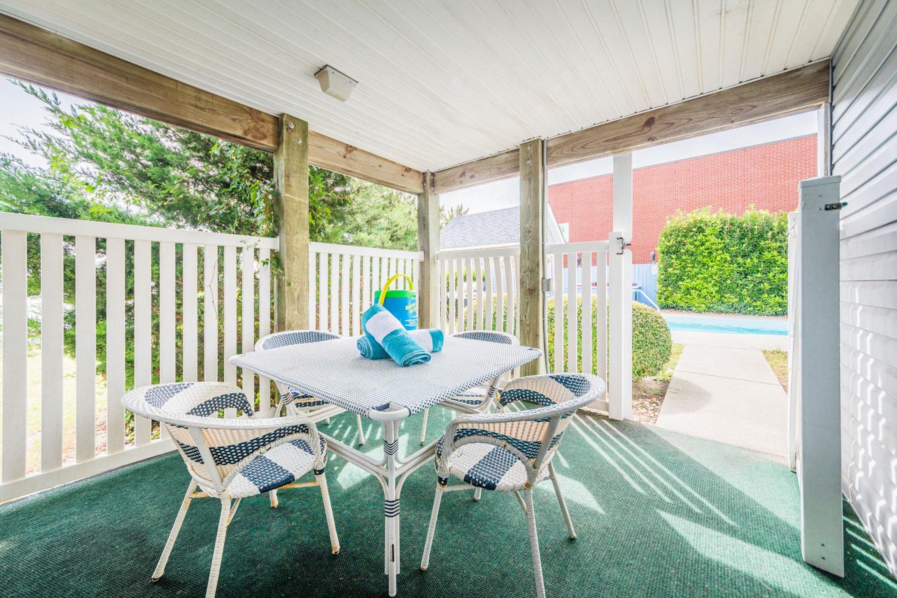 Blue Angel - KDH MP 7, 30 Yds to Beach Access, Ocean View, Pool, Hot Tub, Pets OK, Flex Stays