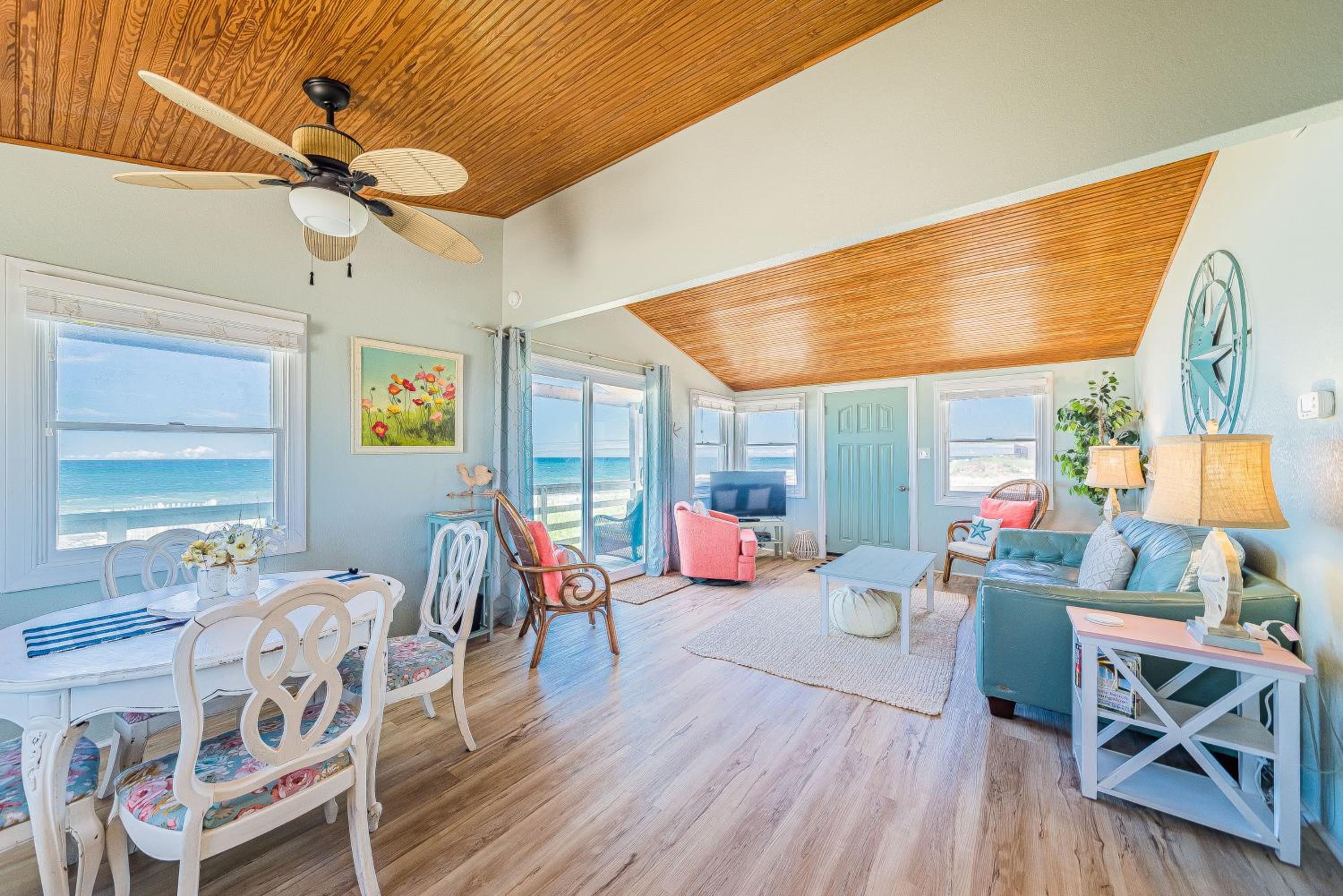 Primrose Cottage - S Nags Head MP 19, Oceanfront, Steps to the Water, Well Equipped, Pets OK