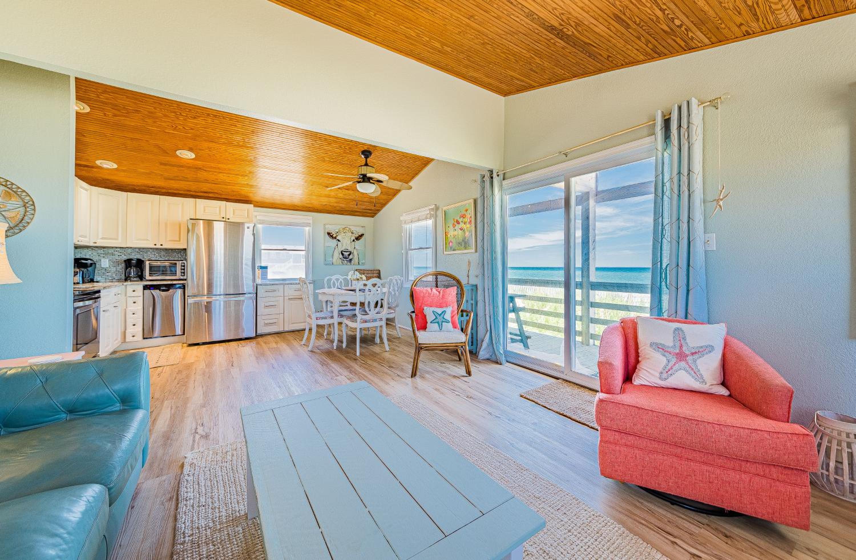 Primrose Cottage - S Nags Head MP 19, Oceanfront, Steps to the Water, Well Equipped, Pets OK