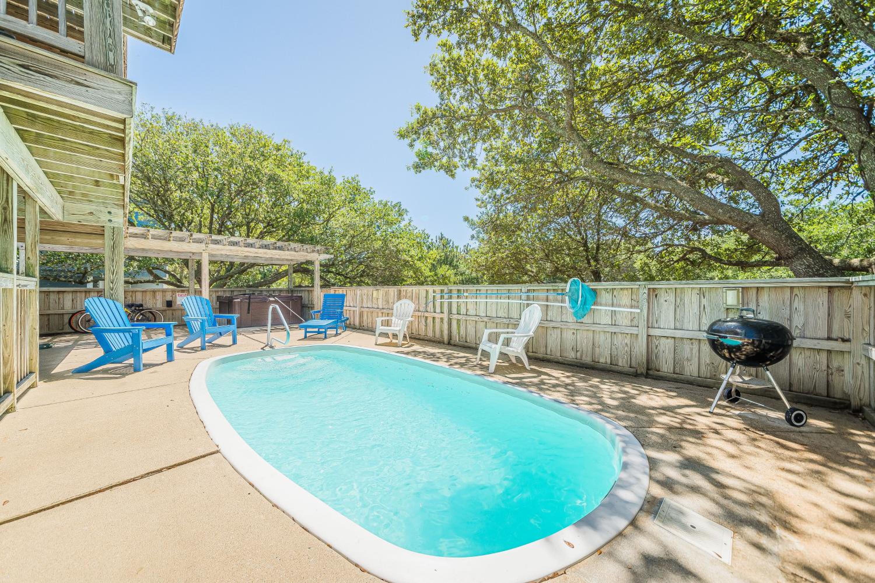 Allora - Corolla, Ocean Sands, 450 Yds to Beach, Pool, Hot Tub, Pool Table, Gas Fireplace, Pets OK