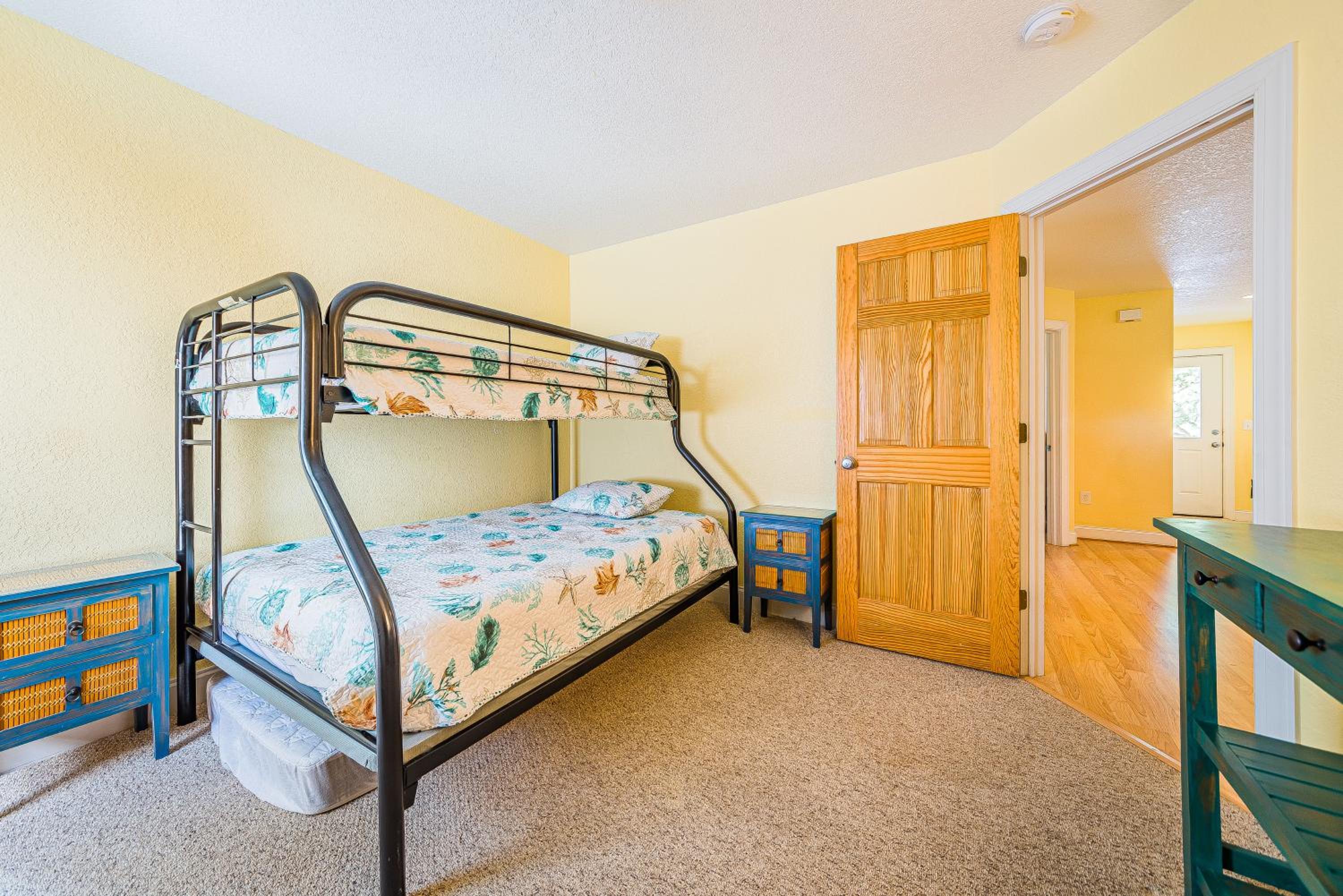 Allora - Corolla, Ocean Sands, 450 Yds to Beach, Pool, Hot Tub, Pool Table, Gas Fireplace, Pets OK