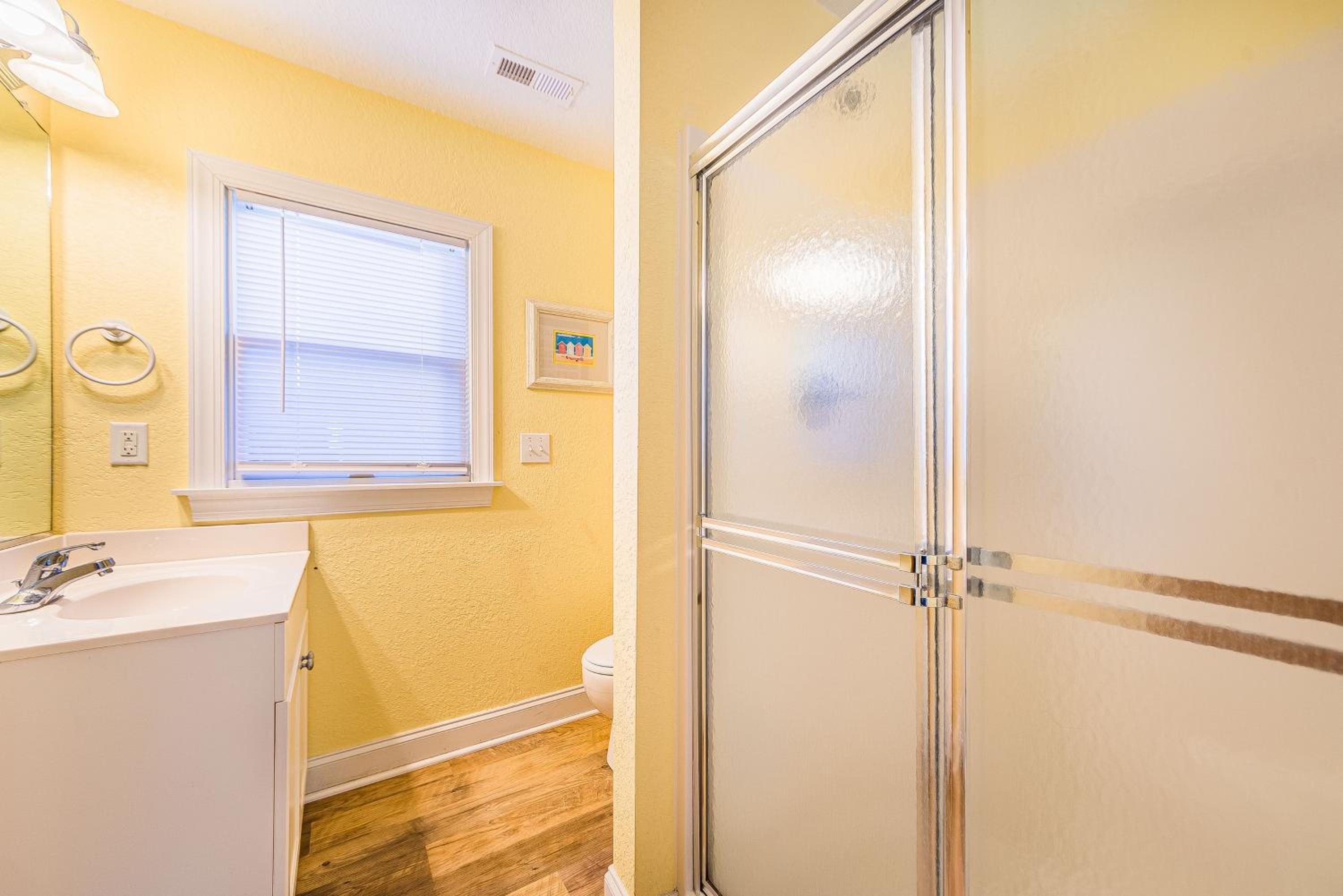 Allora - Corolla, Ocean Sands, 450 Yds to Beach, Pool, Hot Tub, Pool Table, Gas Fireplace, Pets OK