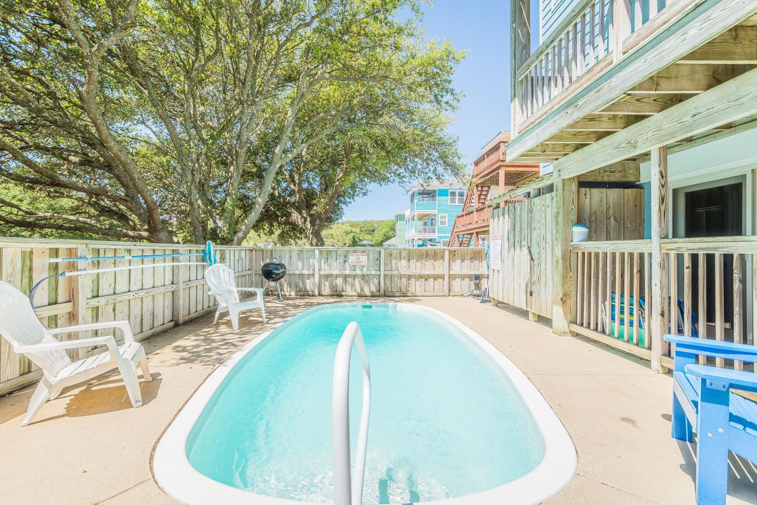 Allora - Corolla, Ocean Sands, 450 Yds to Beach, Pool, Hot Tub, Pool Table, Gas Fireplace, Pets OK